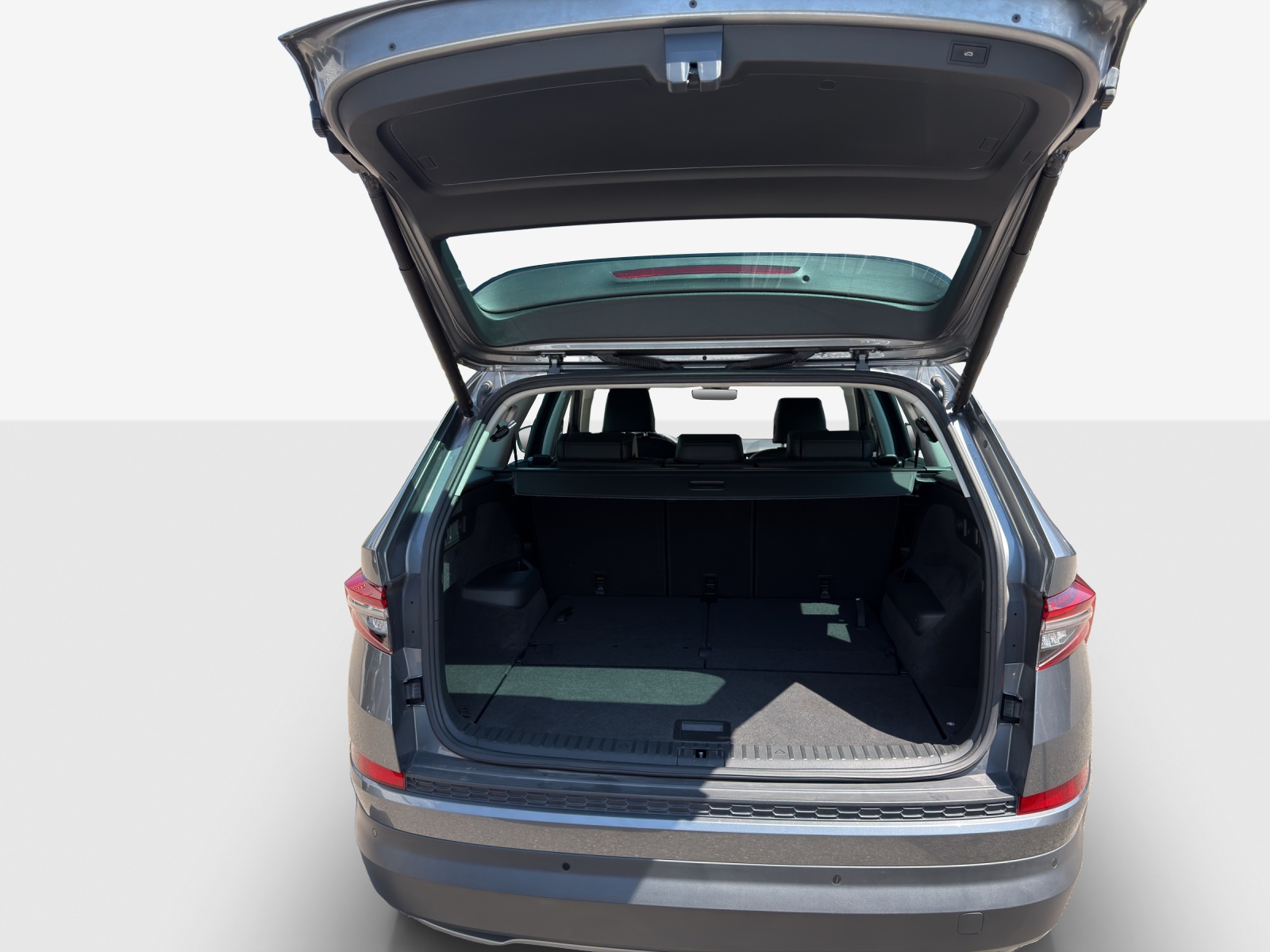 SKODA Kodiaq 2.0 TSI 4x4 Style-image-12