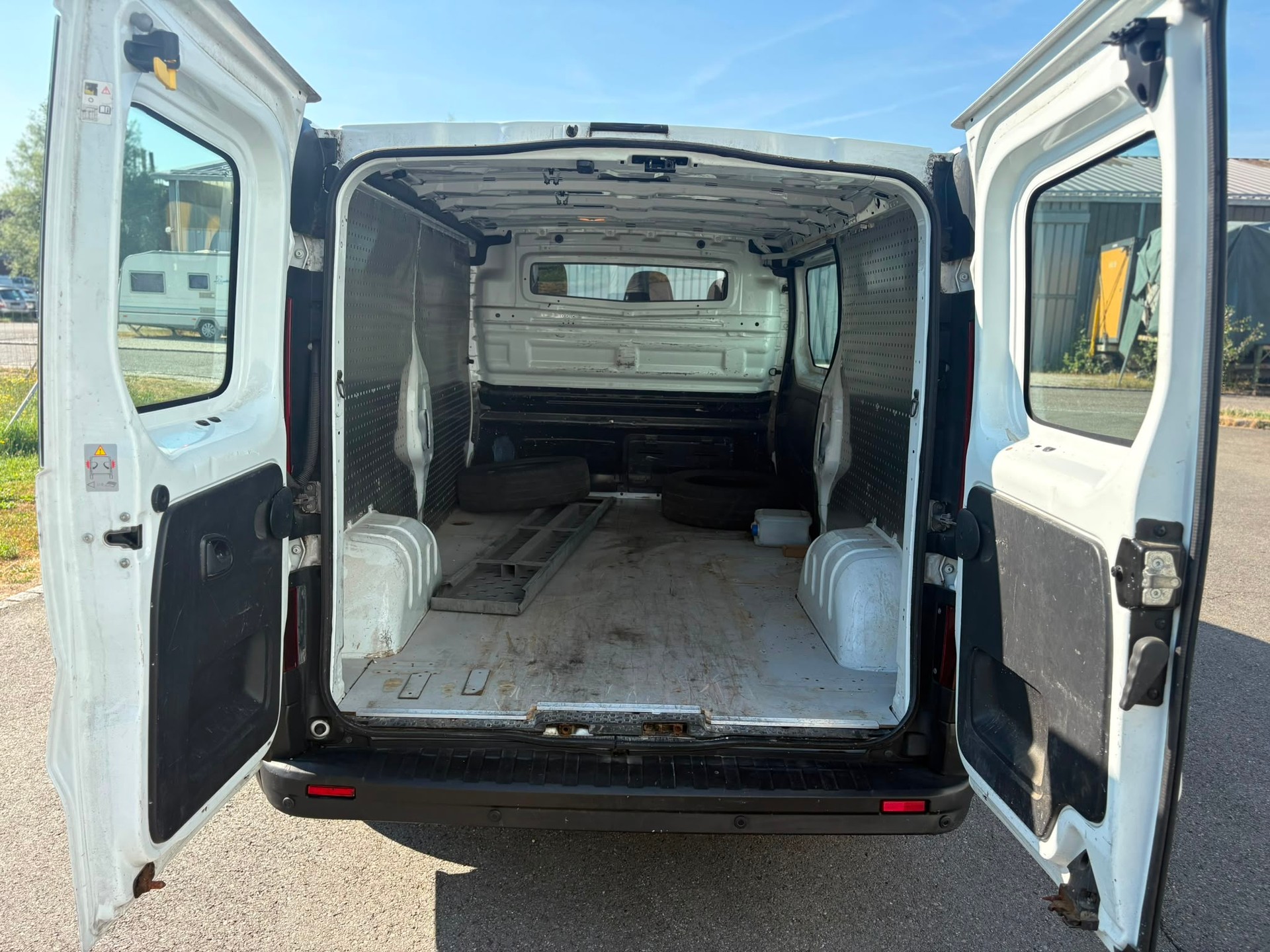 OPEL Vivaro 1.6 CDTI 2.9t L2H1-image-7