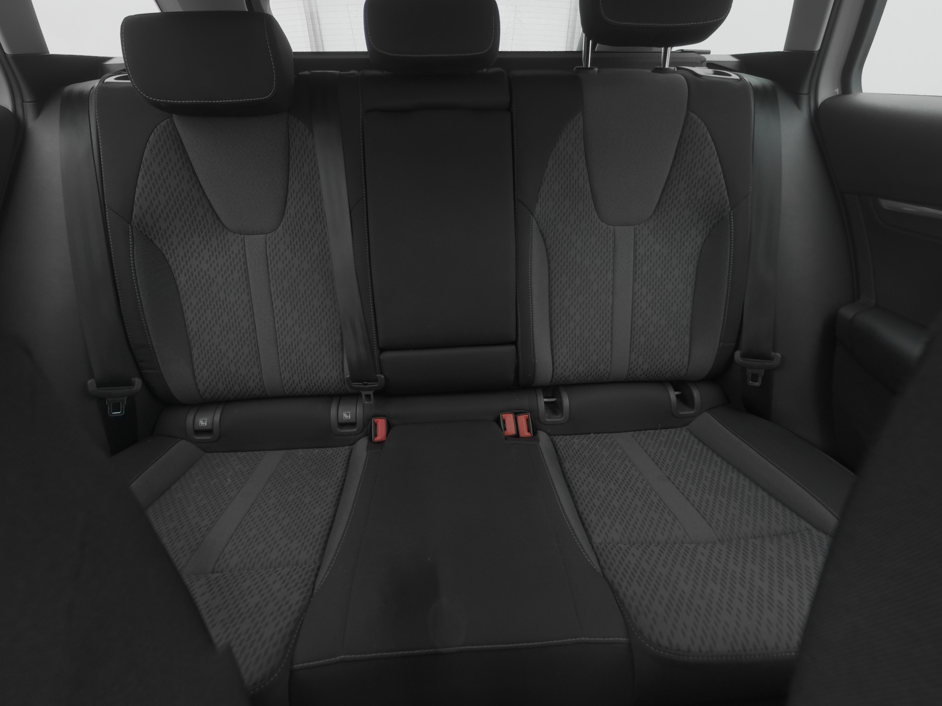 SKODA Octavia Combi 2.0 TDI DSG Style 4x4-image-9