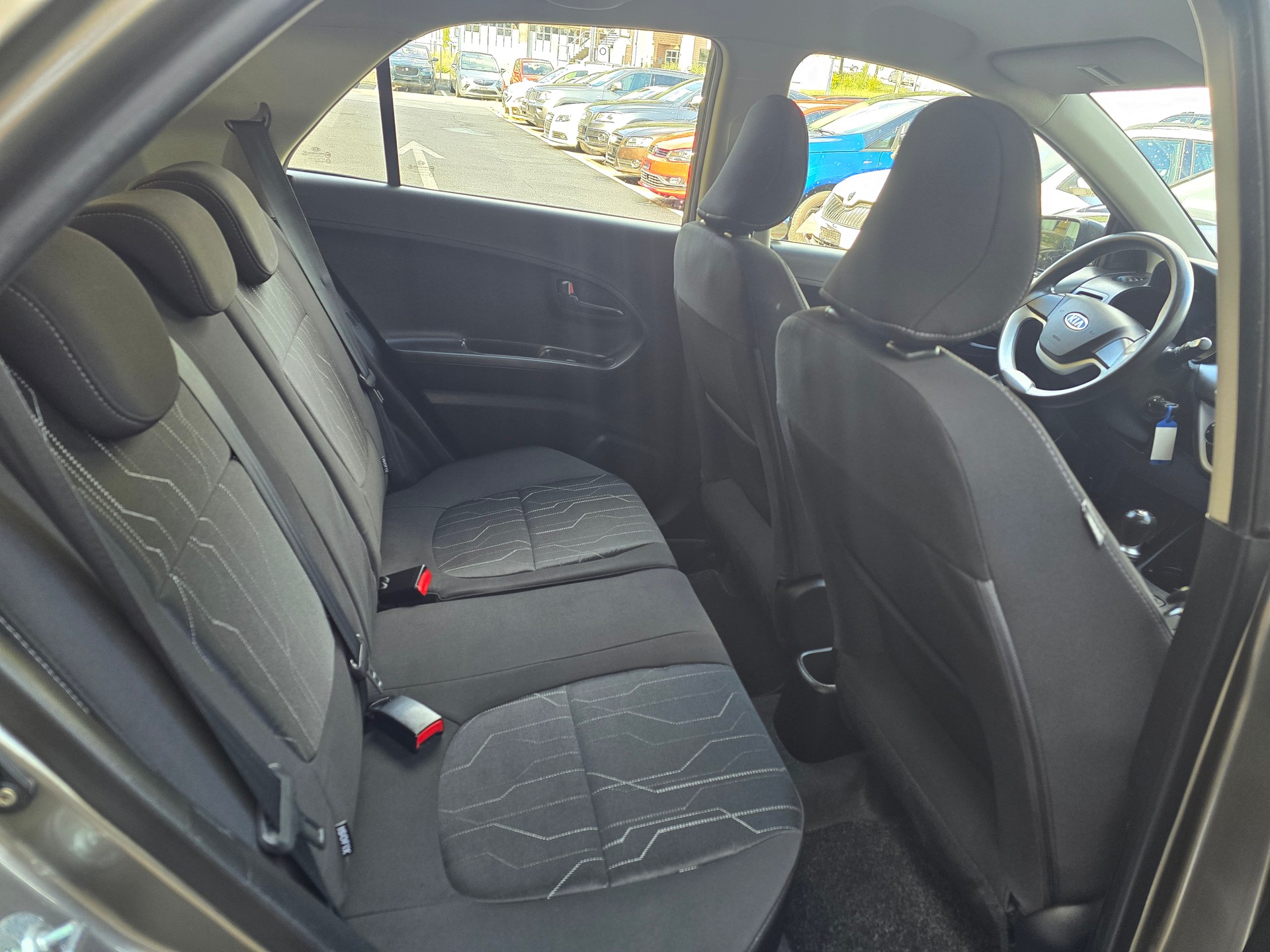 KIA Picanto 1.0 CVVT Style-image-10