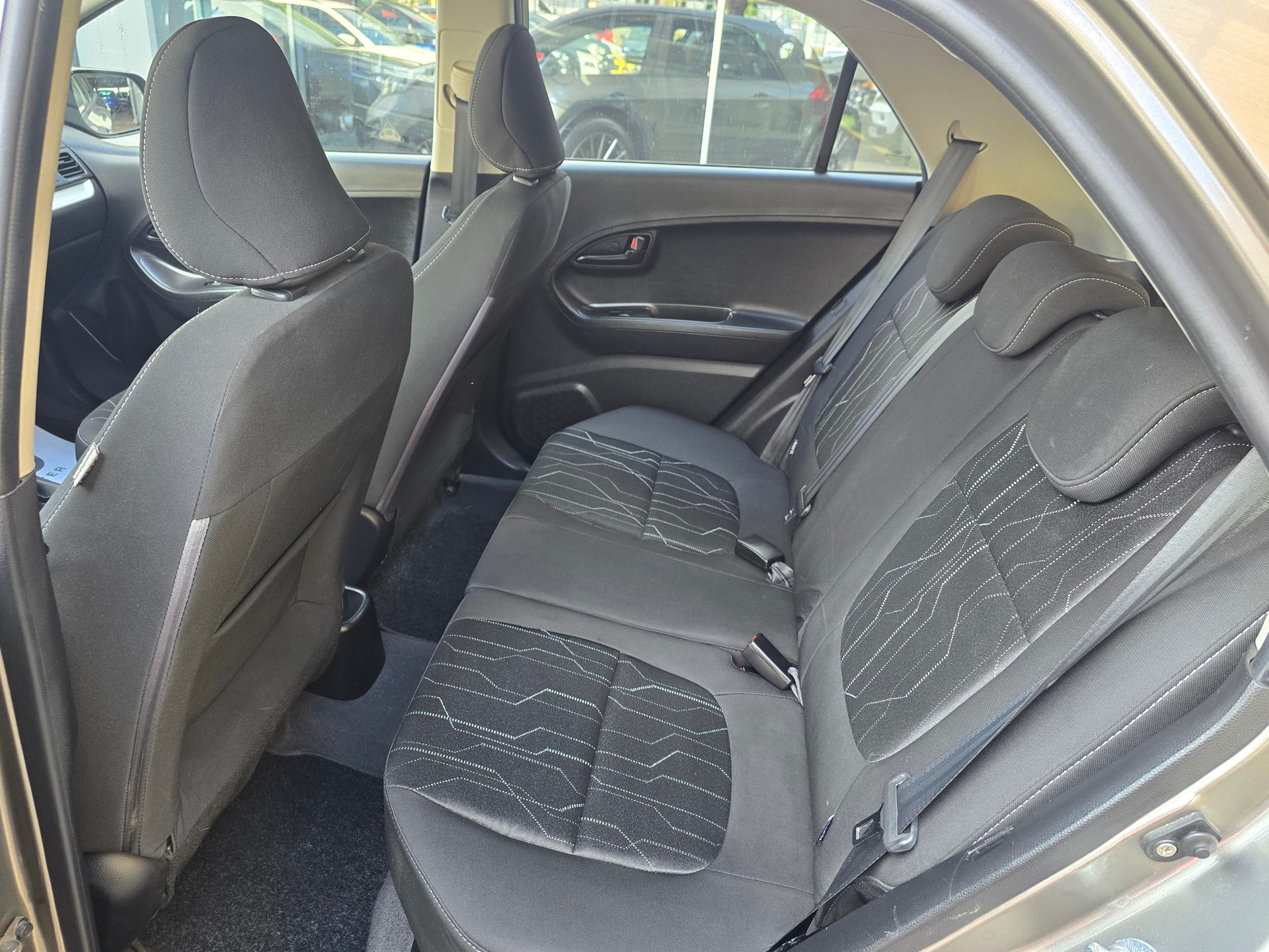 KIA Picanto 1.0 CVVT Style-image-14