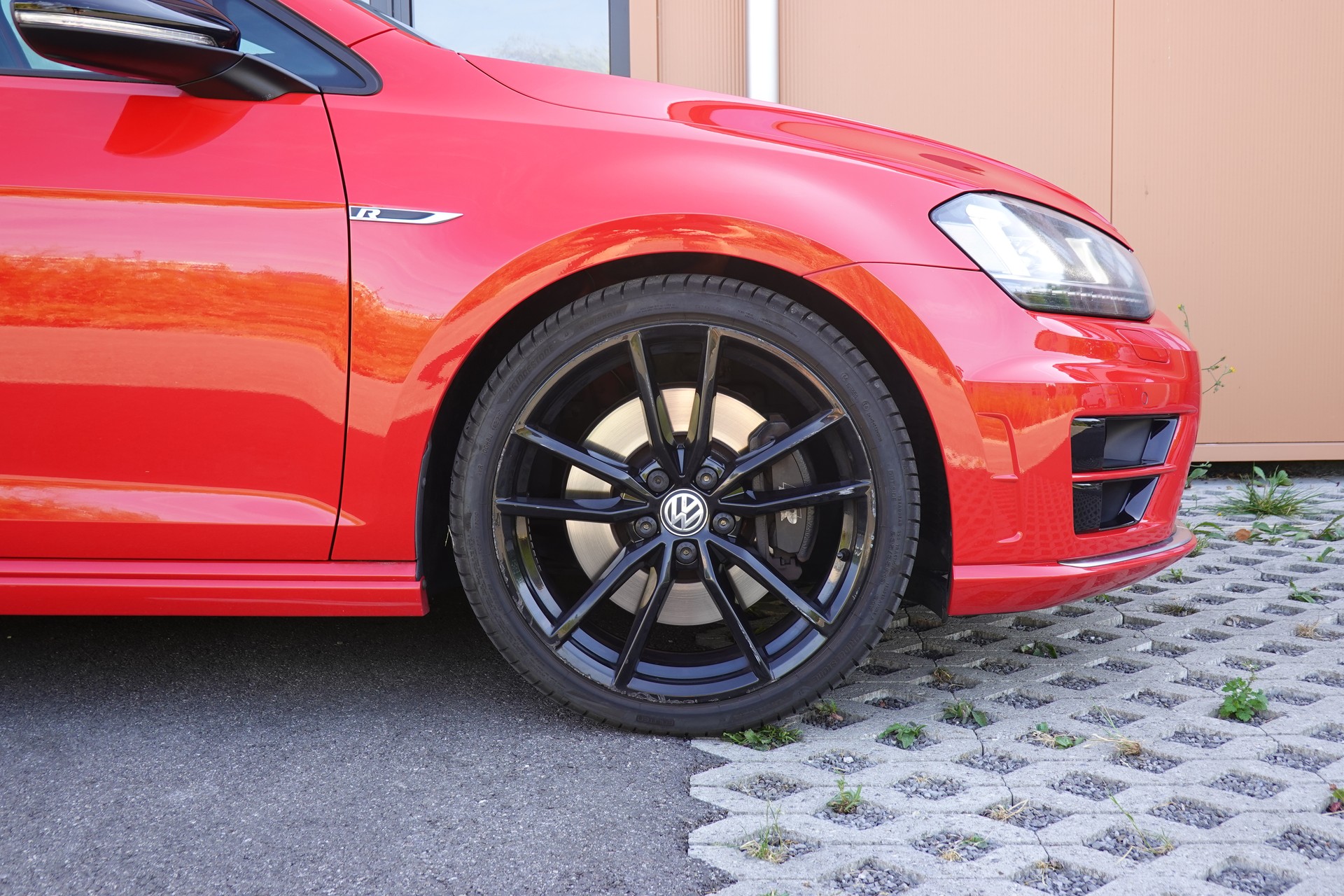 VW Golf Variant 2.0 TSI R 4 Motion DSG * CH Auto * Camera recul * Capteurs avant/arriere * Toit Ouvrant * Phares Xenon *-image-4
