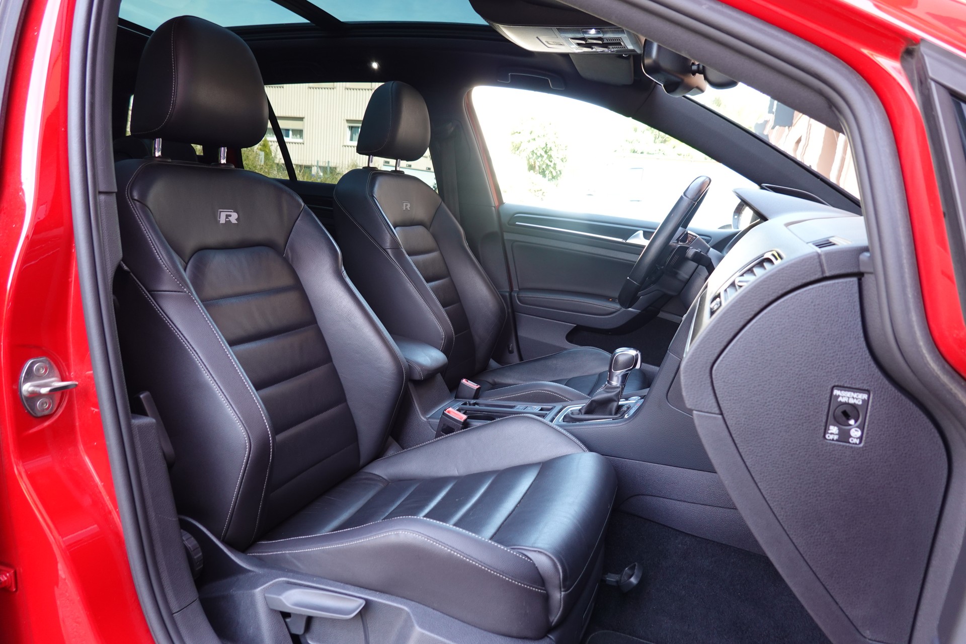 VW Golf Variant 2.0 TSI R 4 Motion DSG * CH Auto * Camera recul * Capteurs avant/arriere * Toit Ouvrant * Phares Xenon *-image-21