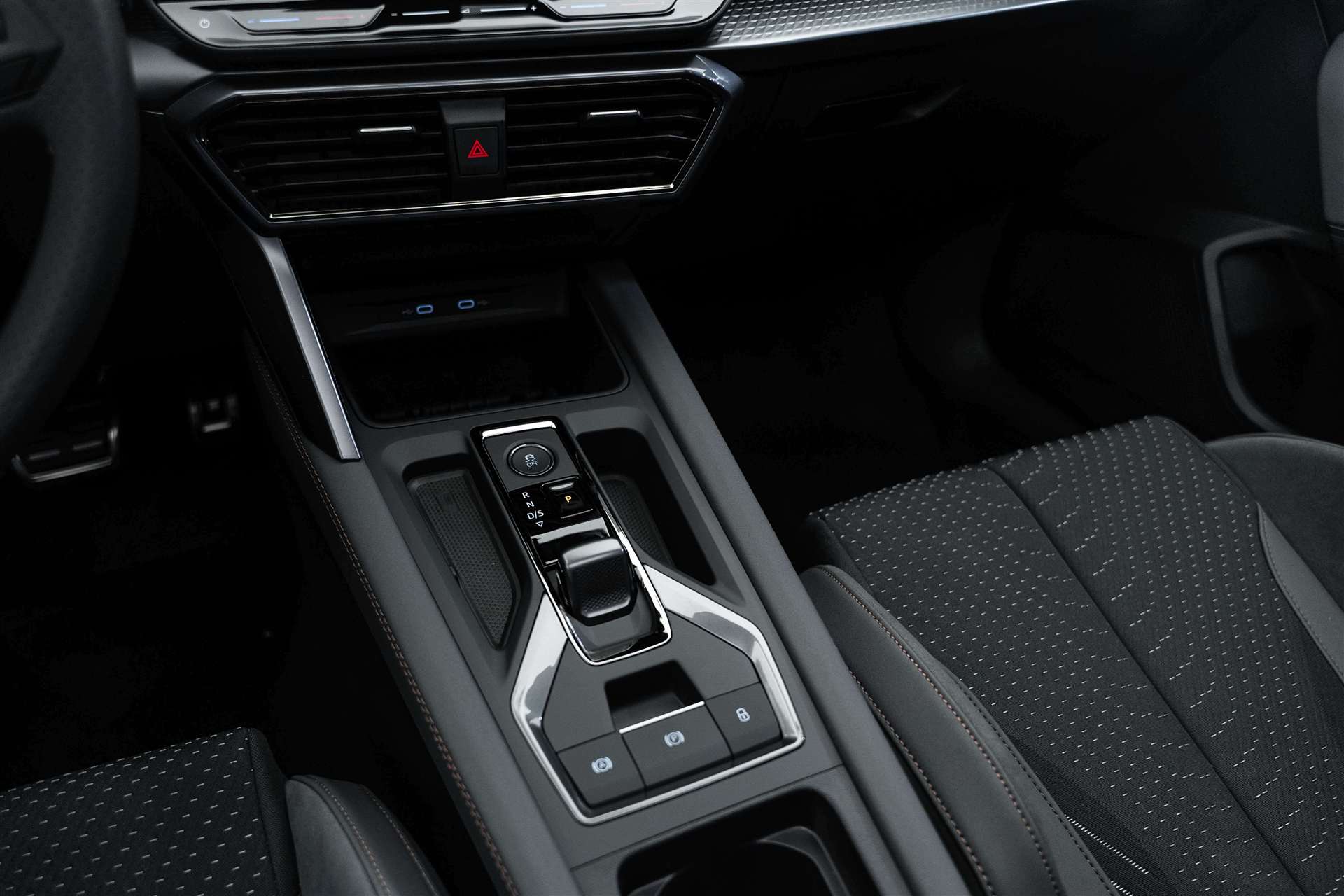CUPRA Formentor 2.0 TSi Extreme 333PS 4Drive DSG-Automat-image-30