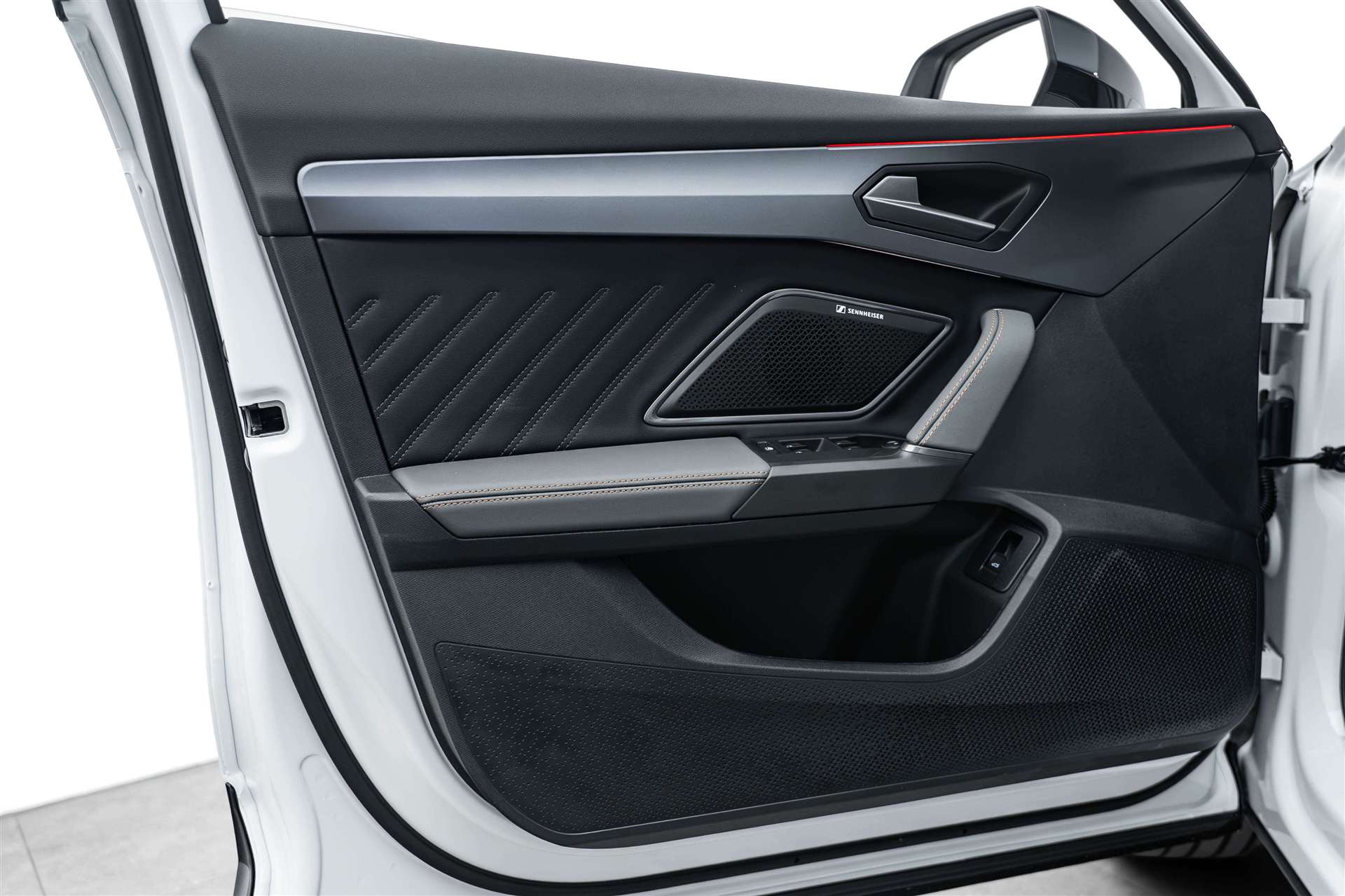 CUPRA Formentor 2.0 TSi Extreme 333PS 4Drive DSG-Automat-image-7