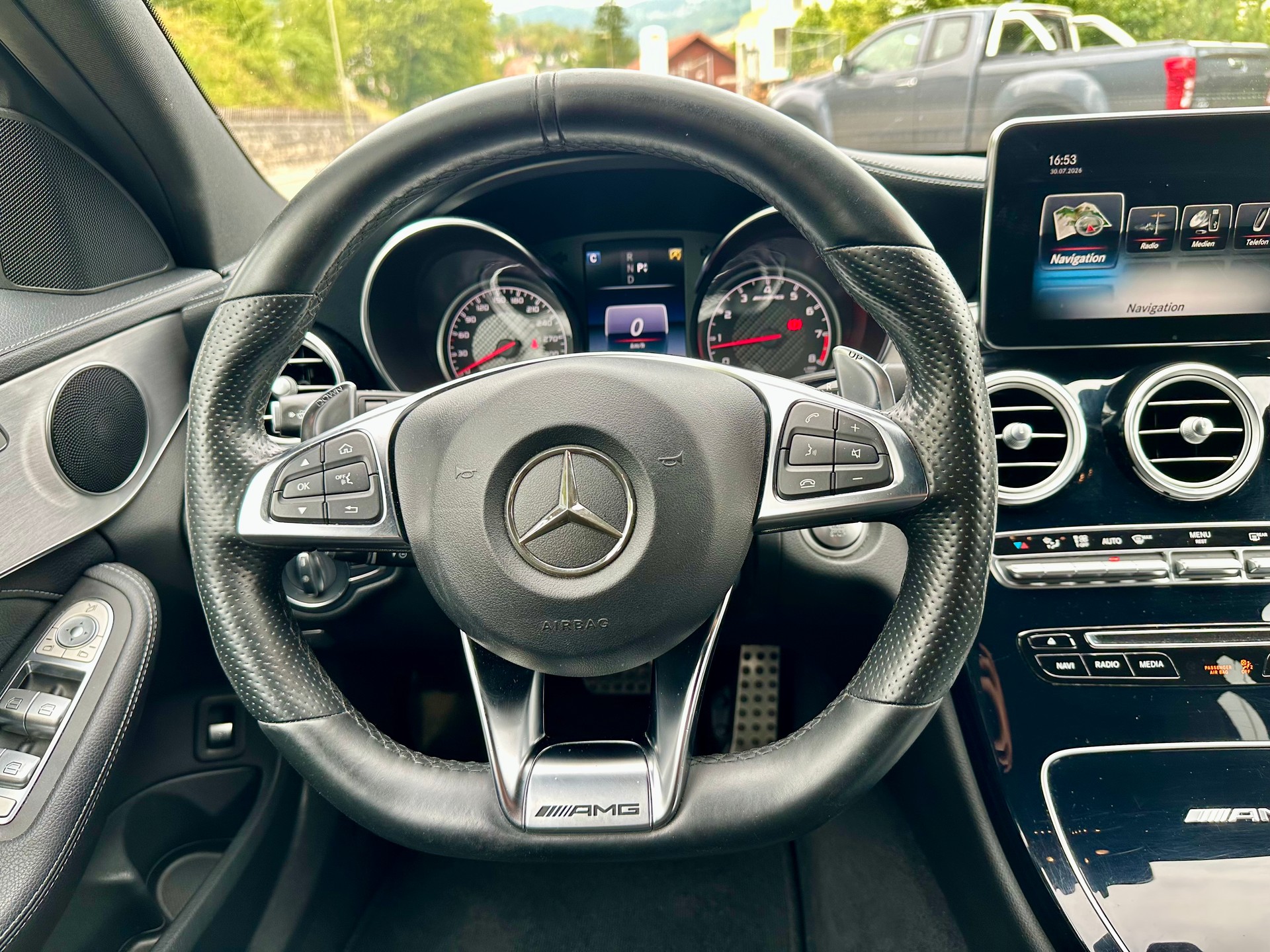 MERCEDES-BENZ C 63 AMG Speedshift-image-14