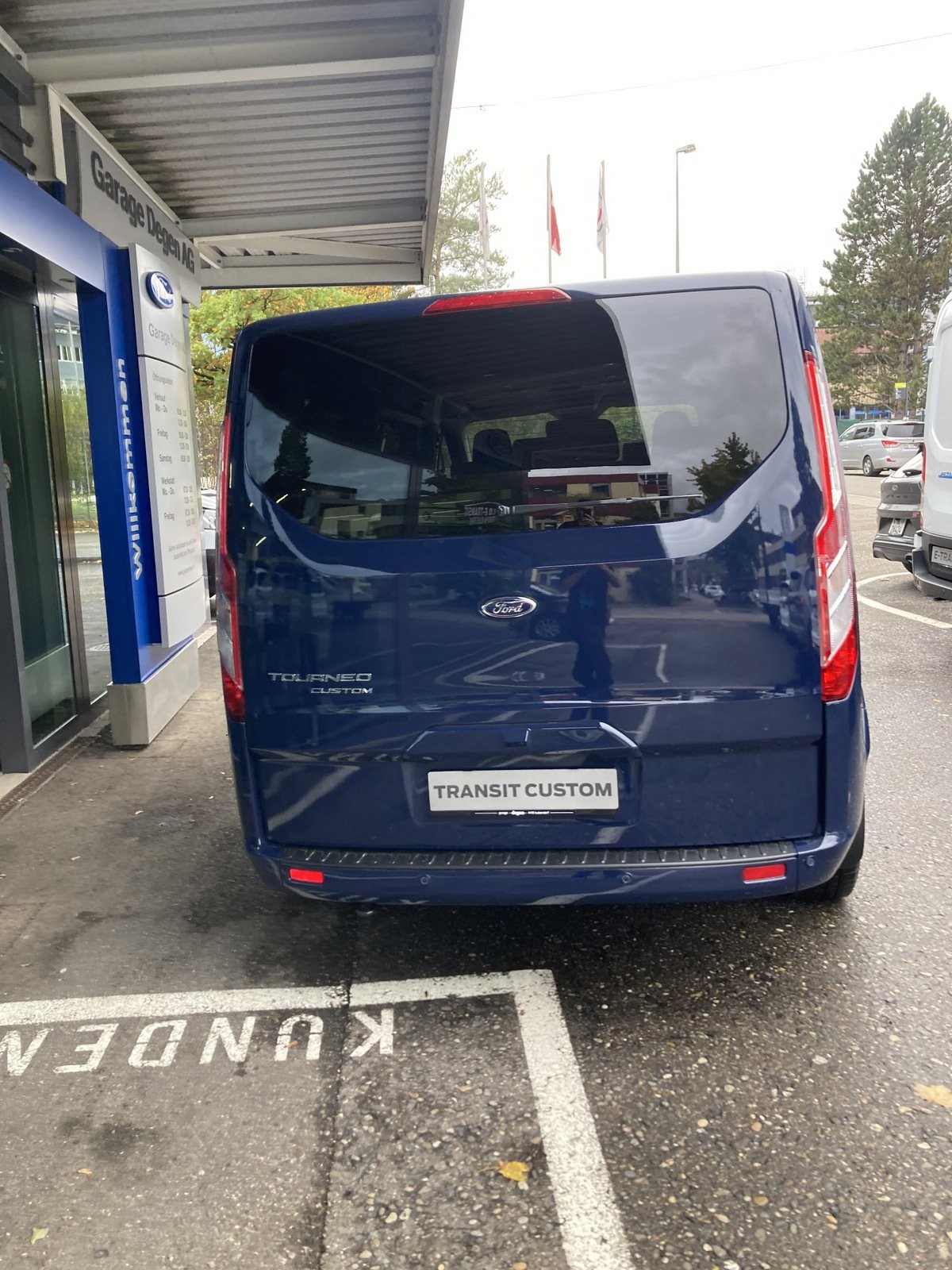 FORD Tourneo Custom 320 L2 2.0 TDCi 150 Titanium-image-10