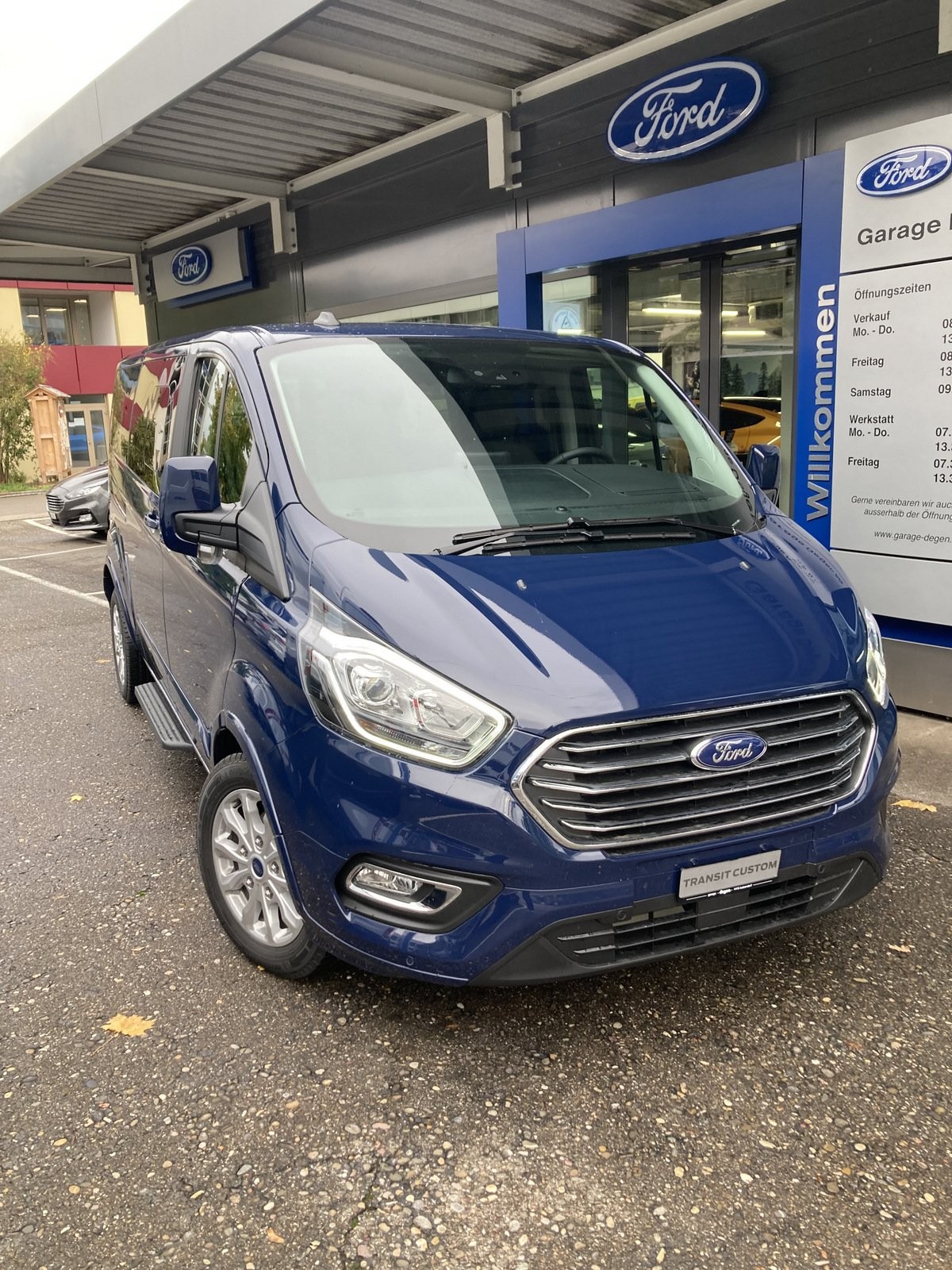 FORD Tourneo Custom 320 L2 2.0 TDCi 150 Titanium-image-1