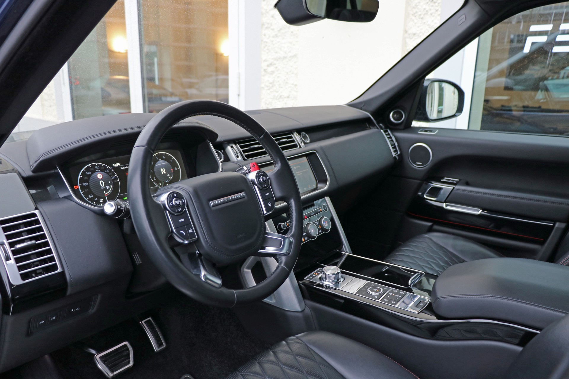 LAND ROVER Range Rover 5.0 V8 SC SV Autobiography Dynamic Aut-image-11