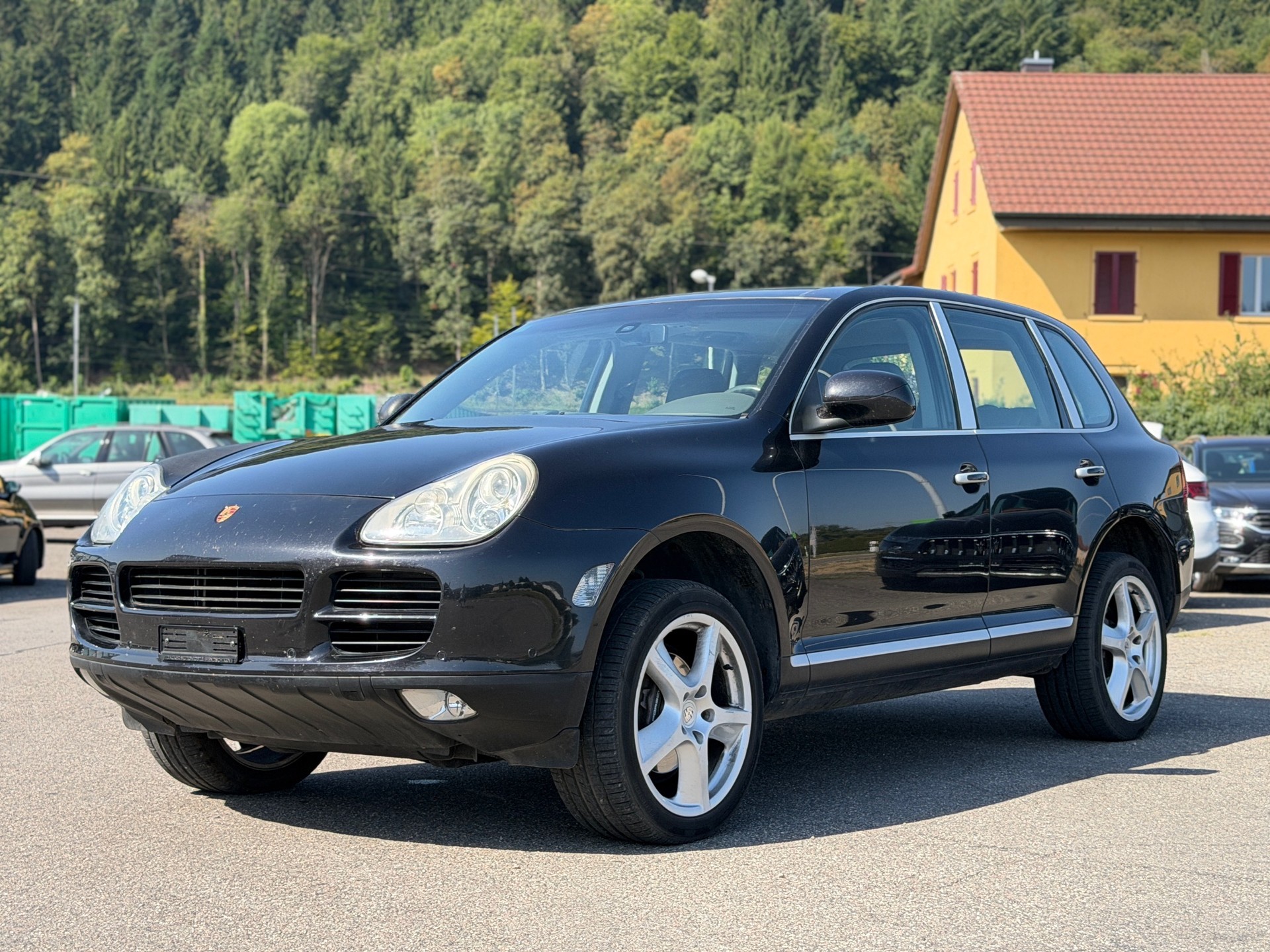 PORSCHE Cayenne-image-0