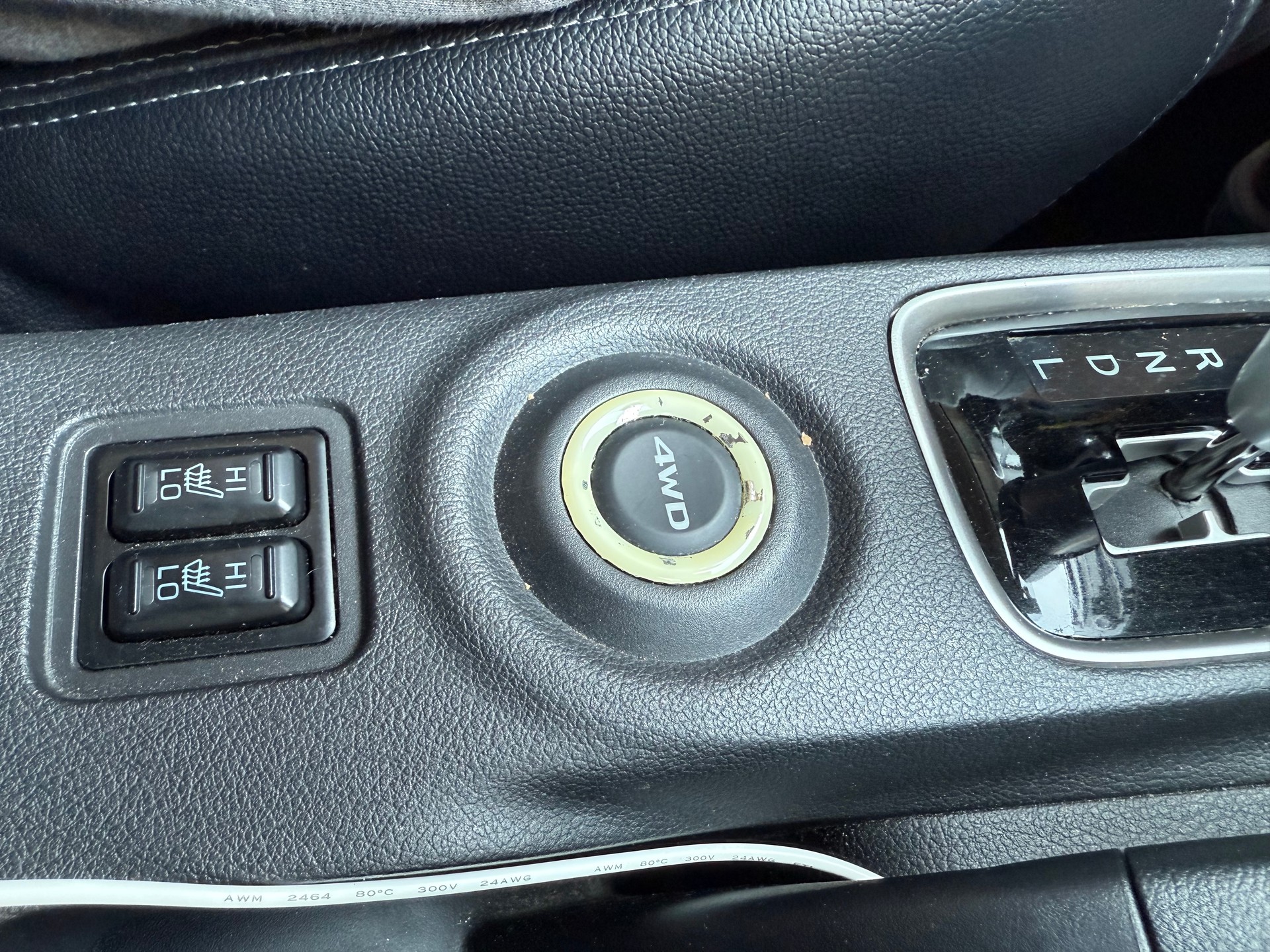 MITSUBISHI Outlander 2.2 DID Navigator 4WD Automatic-image-15