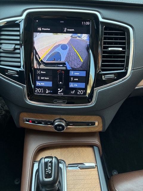 VOLVO XC90 T5 AWD Inscription Geartronic-image-10
