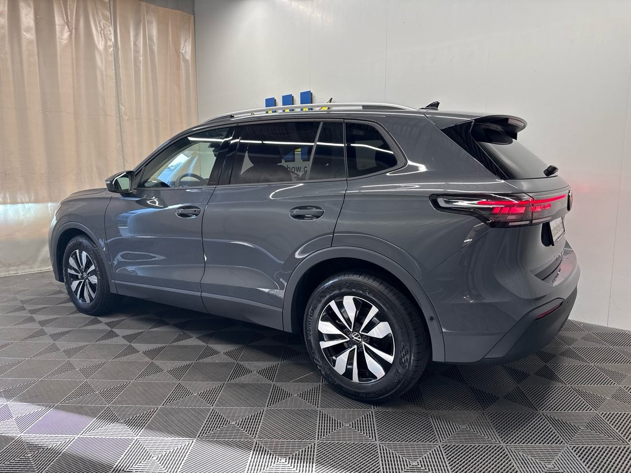 VW Tiguan 1.5 TSI evo2 mHEV DSG-showroom-element-1