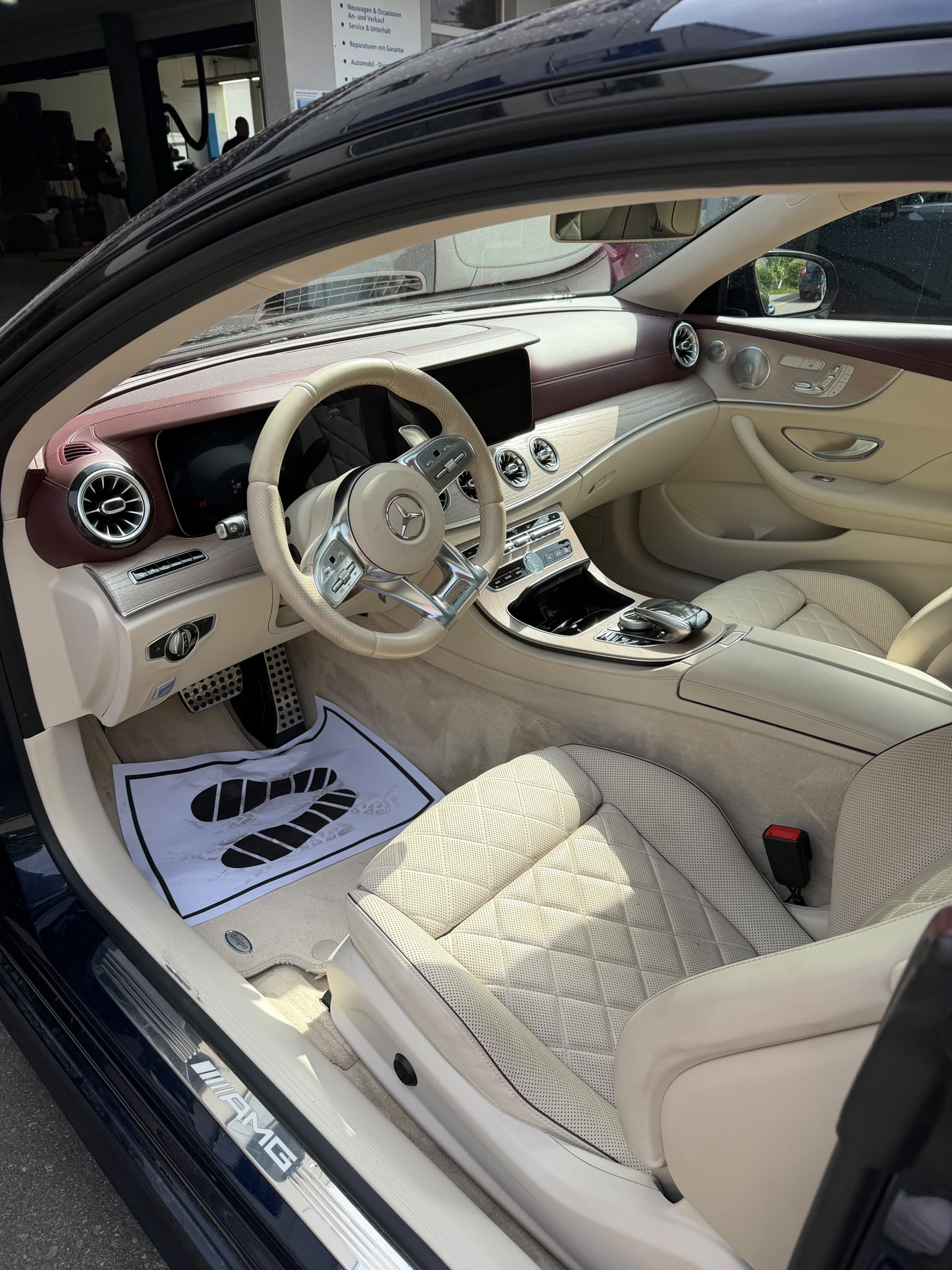 MERCEDES-BENZ E 53 Coupé AMG 4 Matic+ 9G-Tronic-image-4
