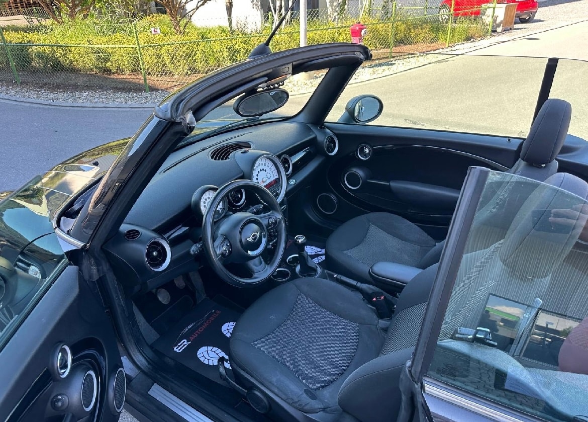 MINI One-image-9