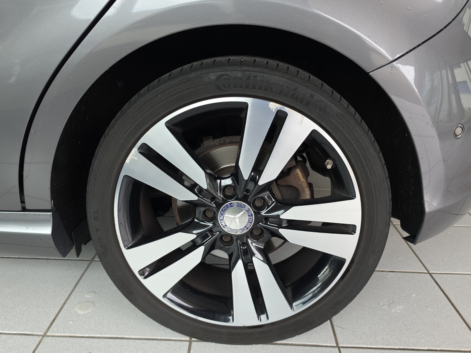 MERCEDES-BENZ A 200 Night Star 7G-DCT-image-17