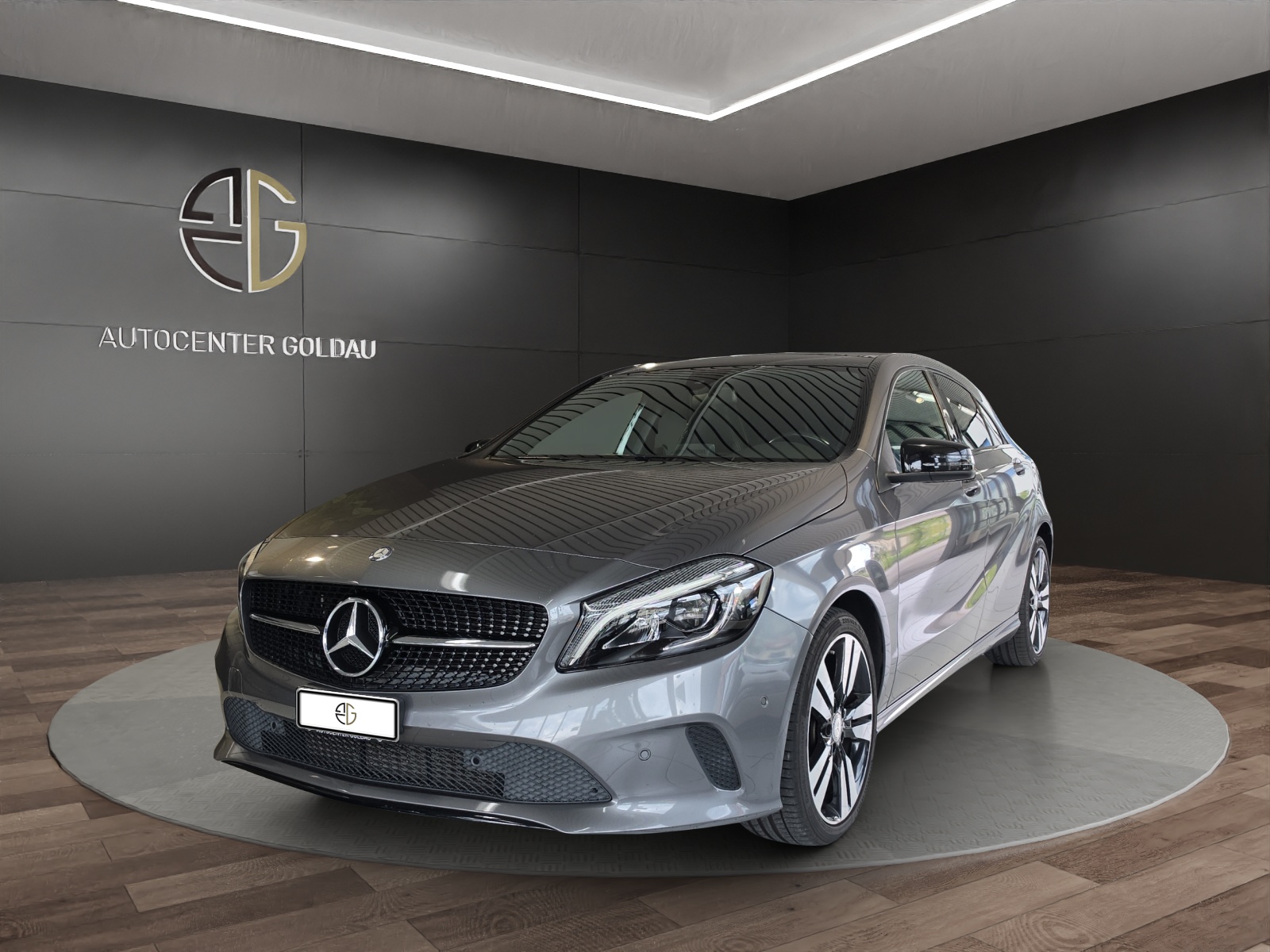 MERCEDES-BENZ A 200 Night Star 7G-DCT-image-0