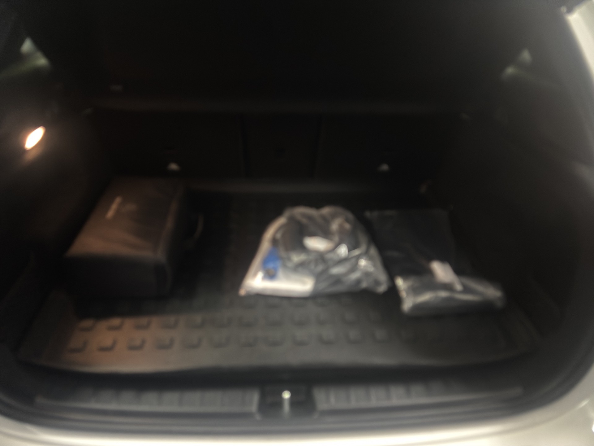 MERCEDES-BENZ EQA 300 AMG Line 4Matic, inkl. gratis Service-image-20