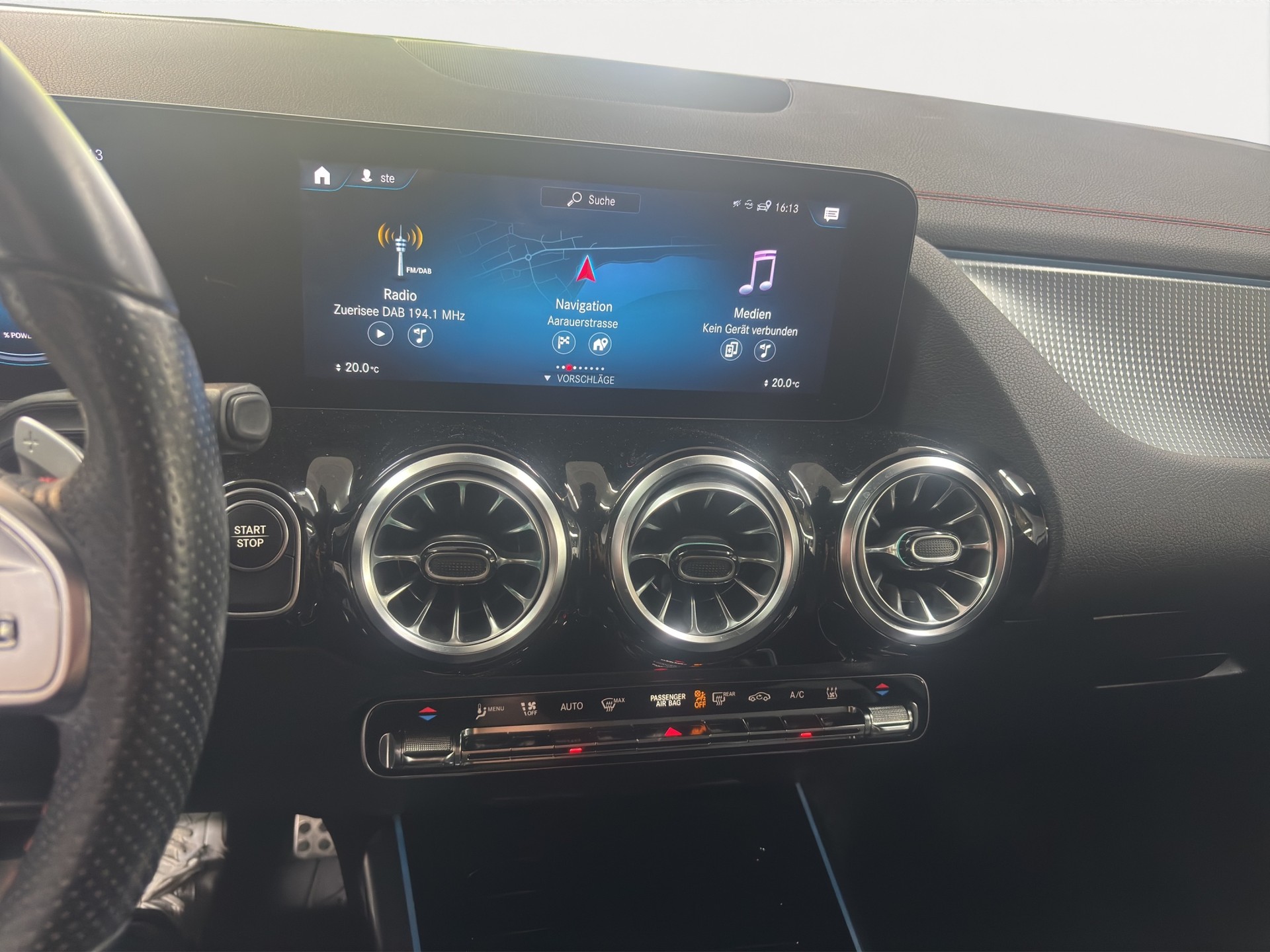 MERCEDES-BENZ EQA 300 AMG Line 4Matic, inkl. gratis Service-image-15