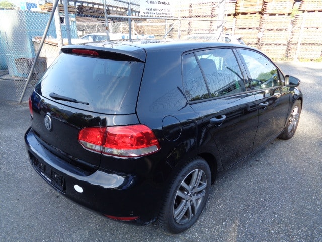 VW Golf 1.2 TSI Trendline-image-3