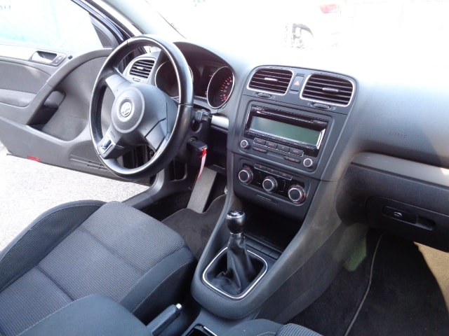 VW Golf 1.2 TSI Trendline-image-9