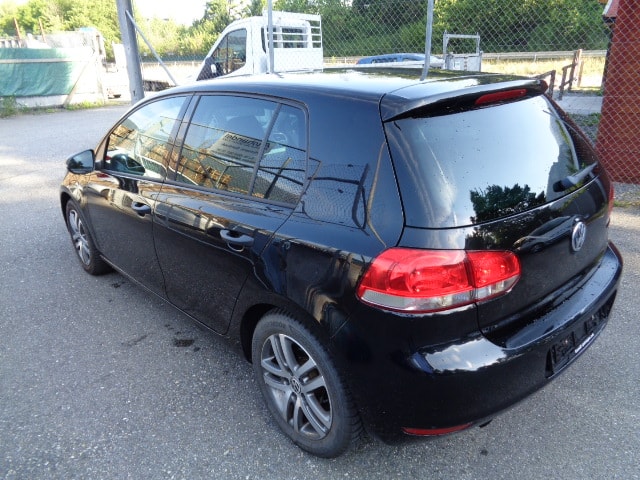 VW Golf 1.2 TSI Trendline-image-4