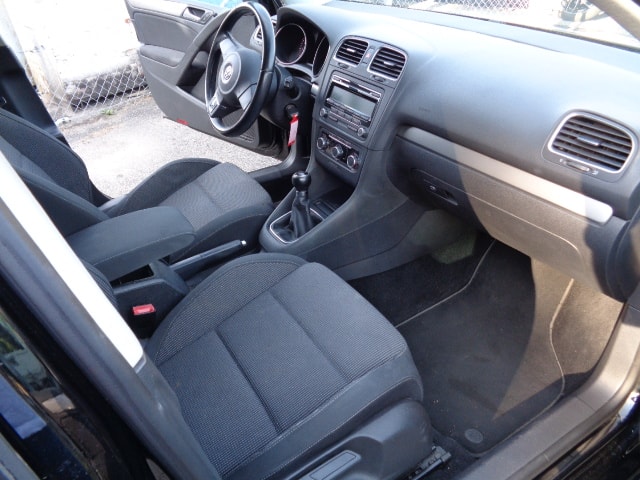 VW Golf 1.2 TSI Trendline-image-8