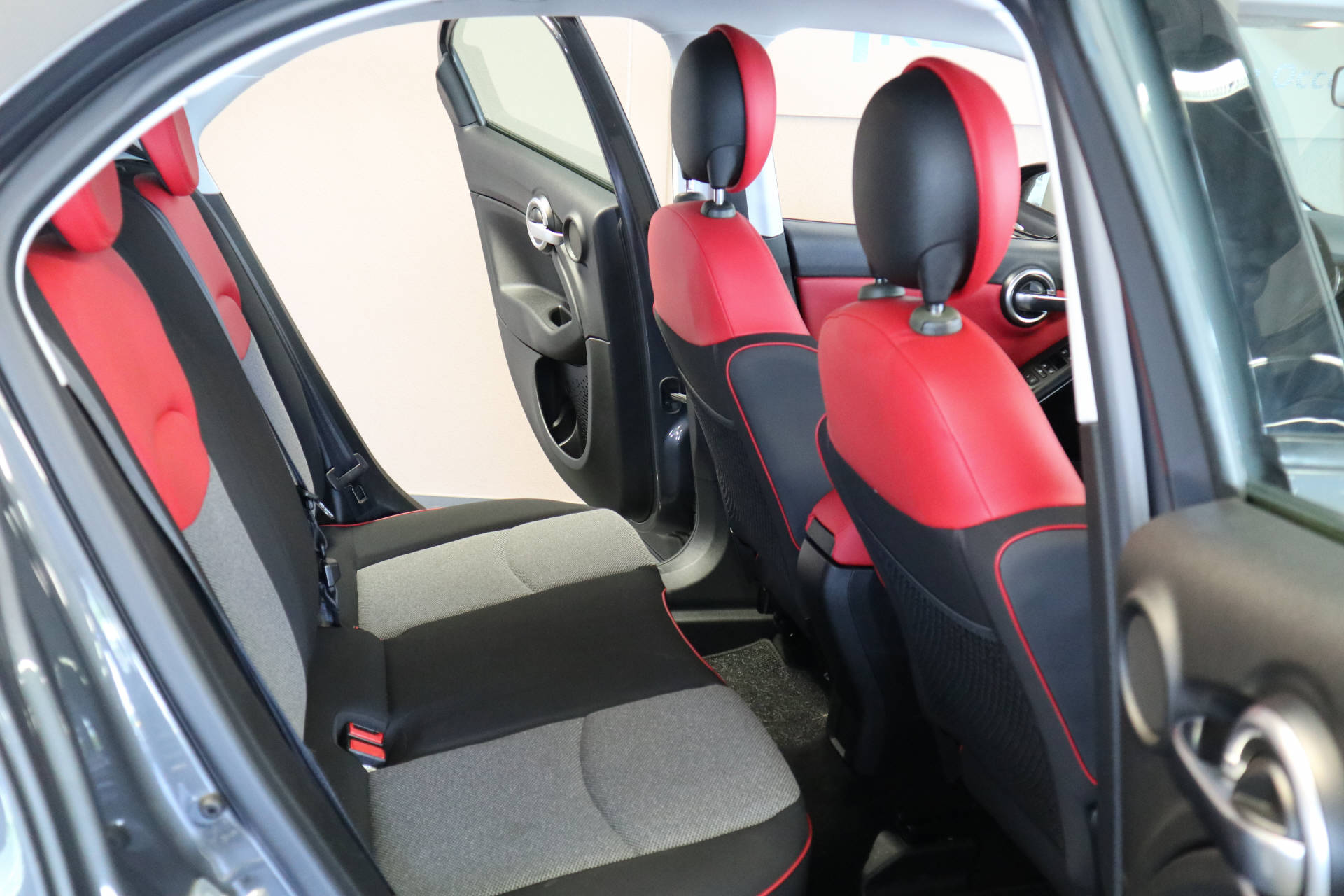 FIAT 500X 1.4 MultiAir Pop Star-image-8