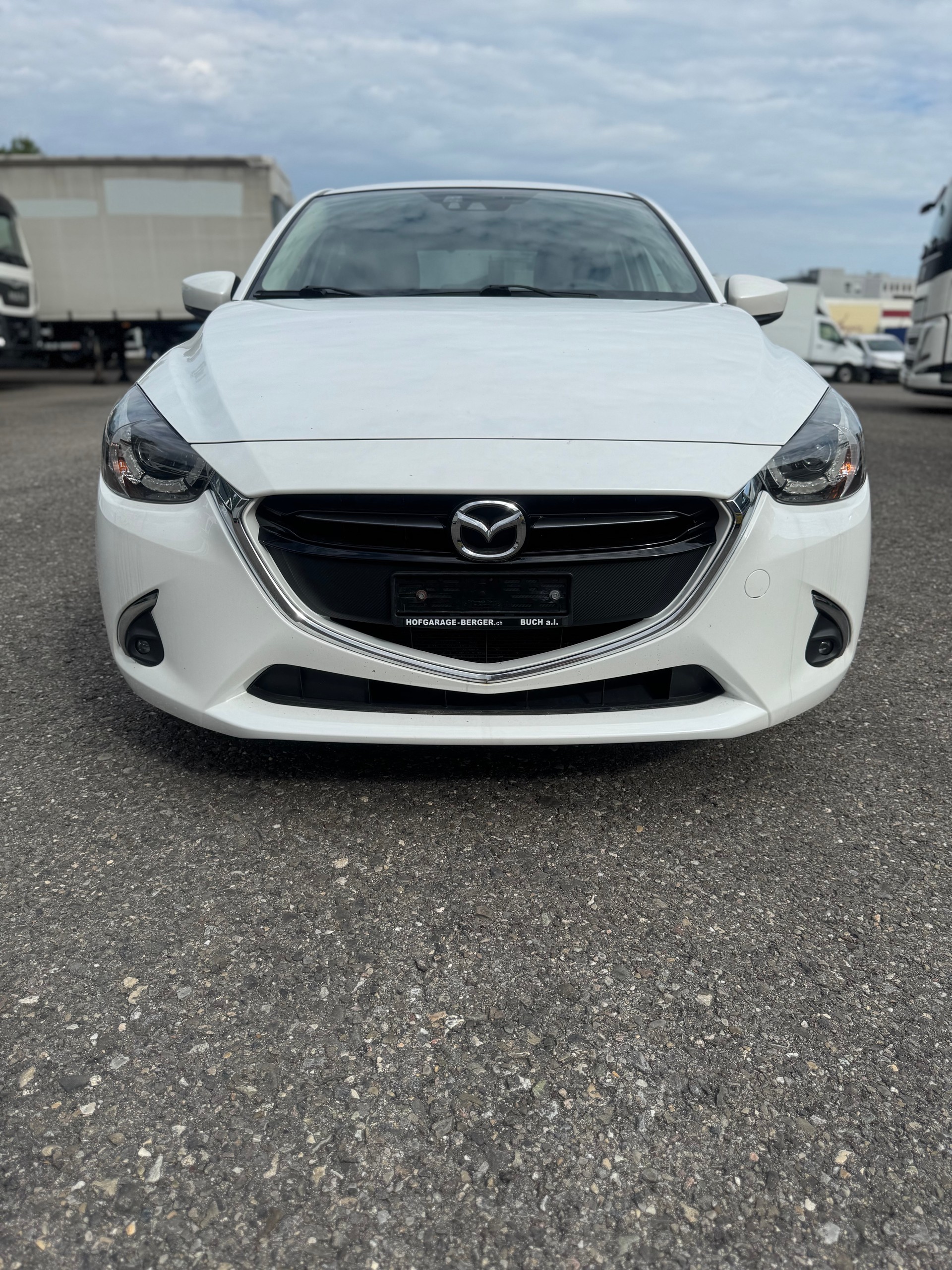 MAZDA 1.5 115 Revolution-image-1