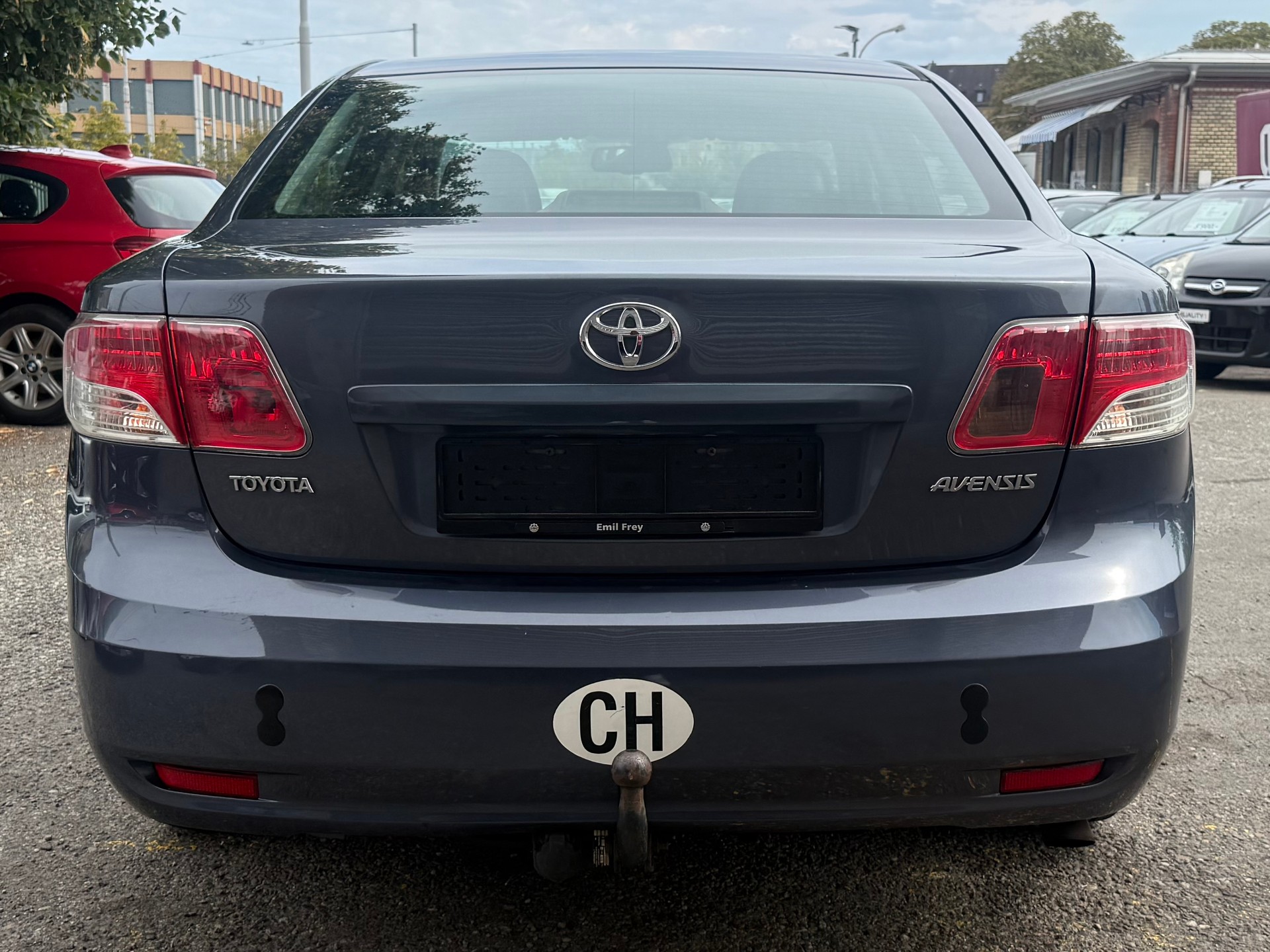 TOYOTA Avensis 2.0D-4D Linea Luna-image-5