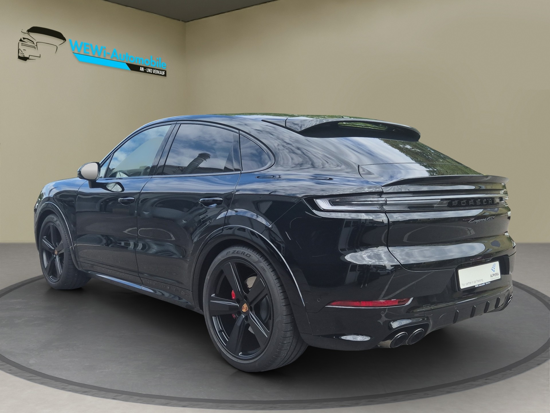PORSCHE Cayenne Coupé GTS Tiptronic-image-2