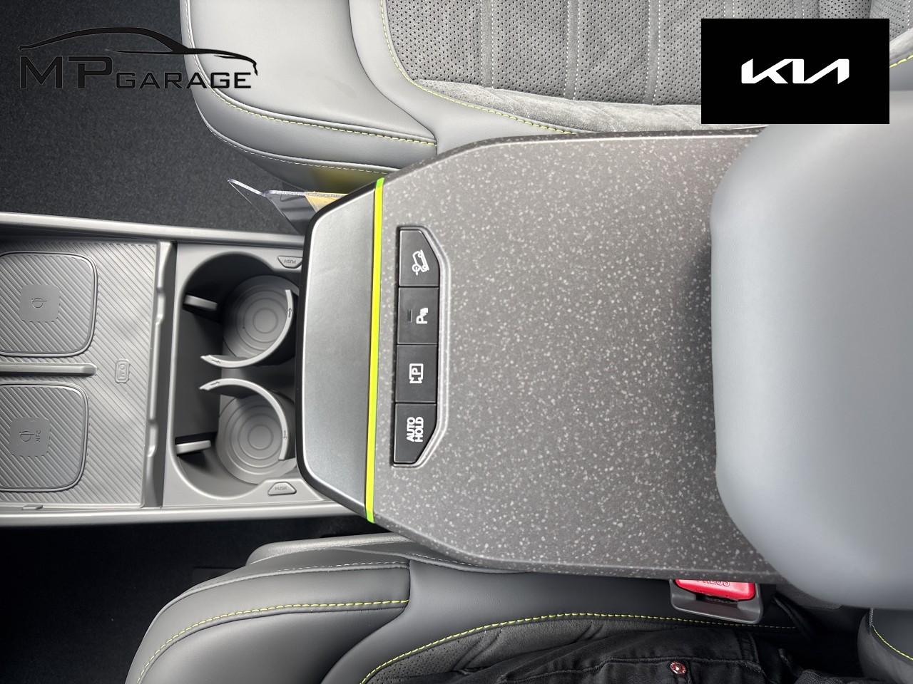 KIA EV3 81 kWh GT 4x4-image-14