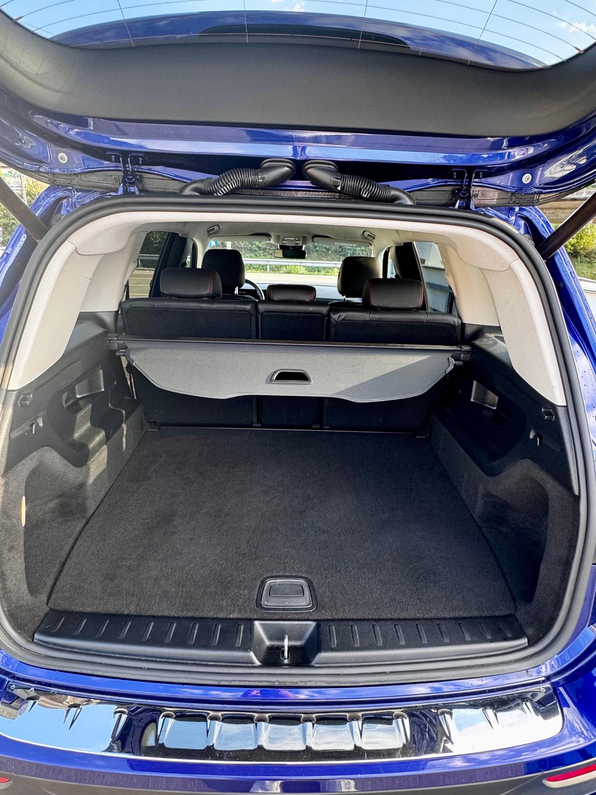 MERCEDES-BENZ GLB 220 d AMG Line 4matic-image-10