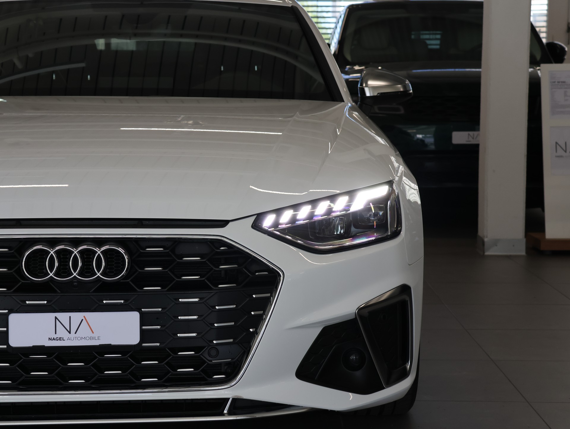 AUDI S4 Avant 3.0 TDI quattro tiptronic *Rückfahrkamera* *Sitzheizung*-image-3