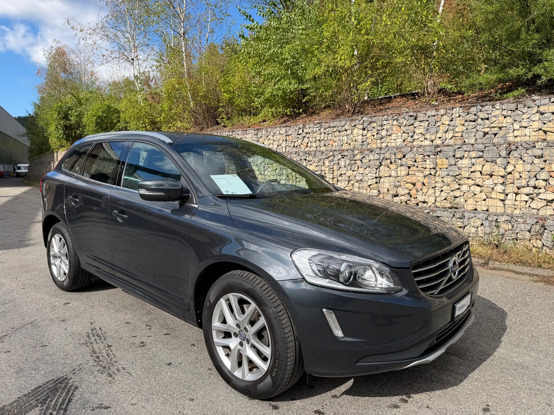 VOLVO XC60 T5 Executive Plus Geartronic-image-0