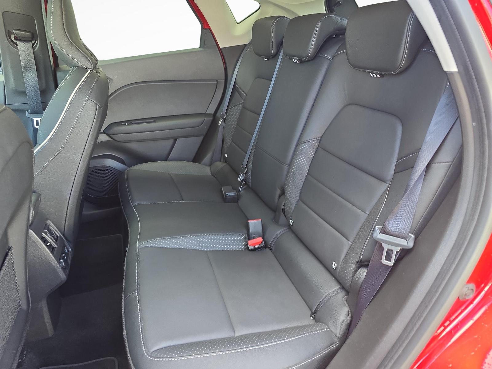MITSUBISHI ASX 1.6 PHEV Instyle-image-10