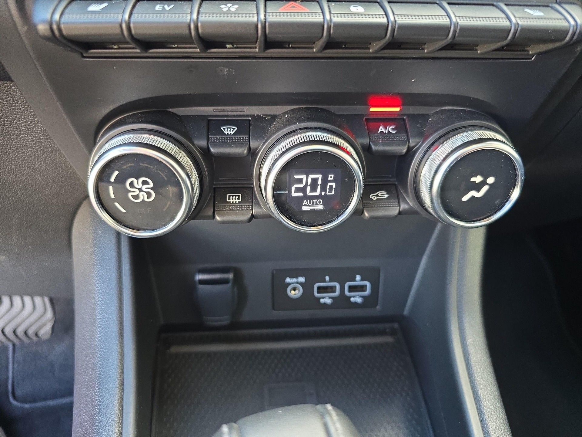 MITSUBISHI ASX 1.6 PHEV Instyle-image-15
