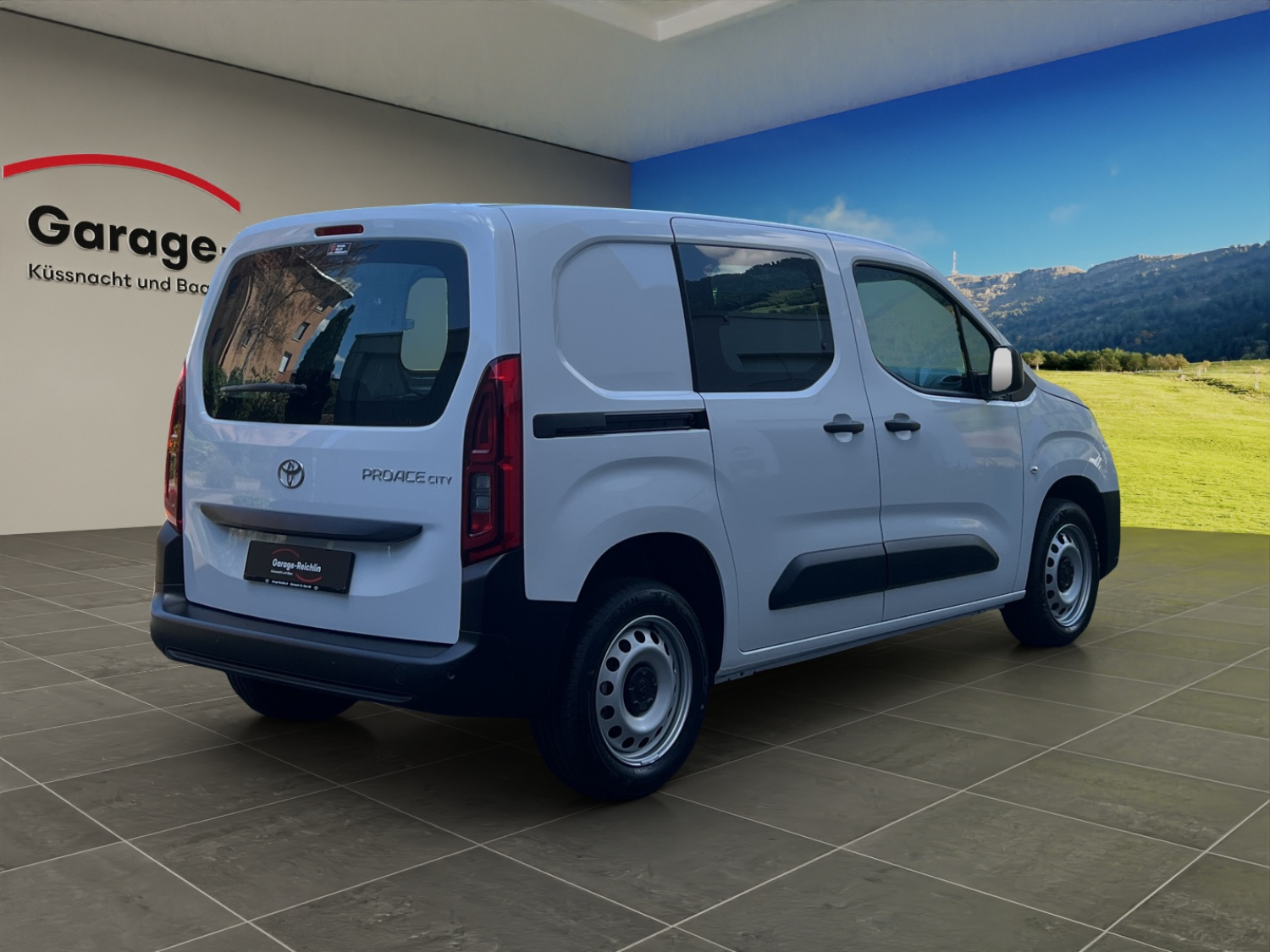 TOYOTA PROACE CITY Van L1 1.5 D Active-image-4