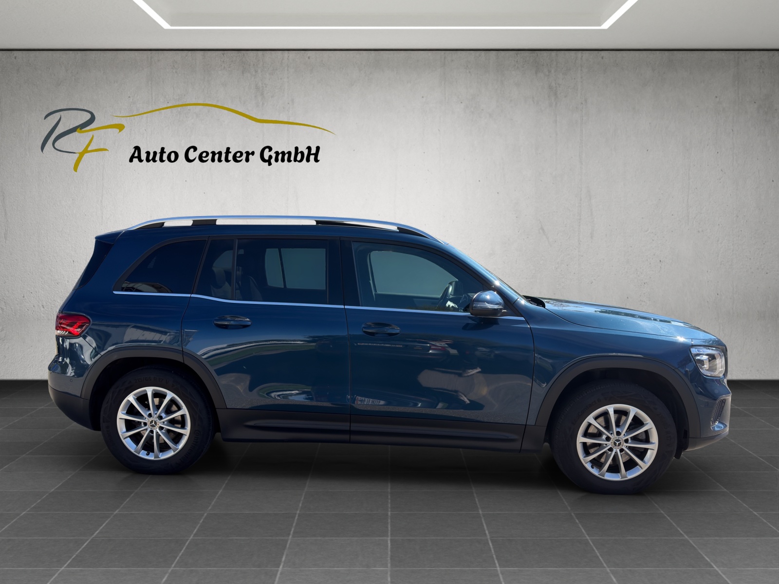 MERCEDES-BENZ GLB 180 7G-Tronic-image-7