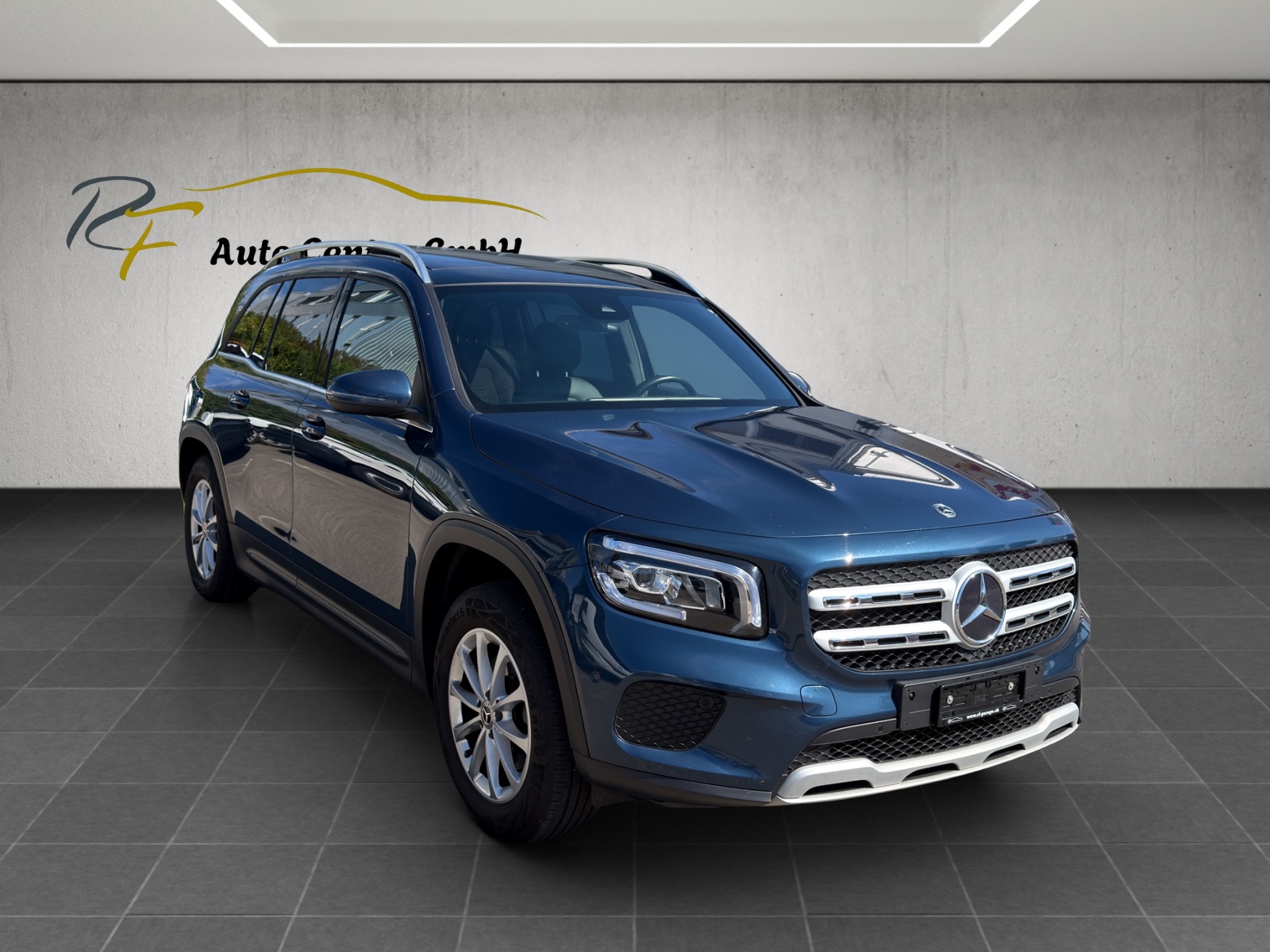 MERCEDES-BENZ GLB 180 7G-Tronic-image-2