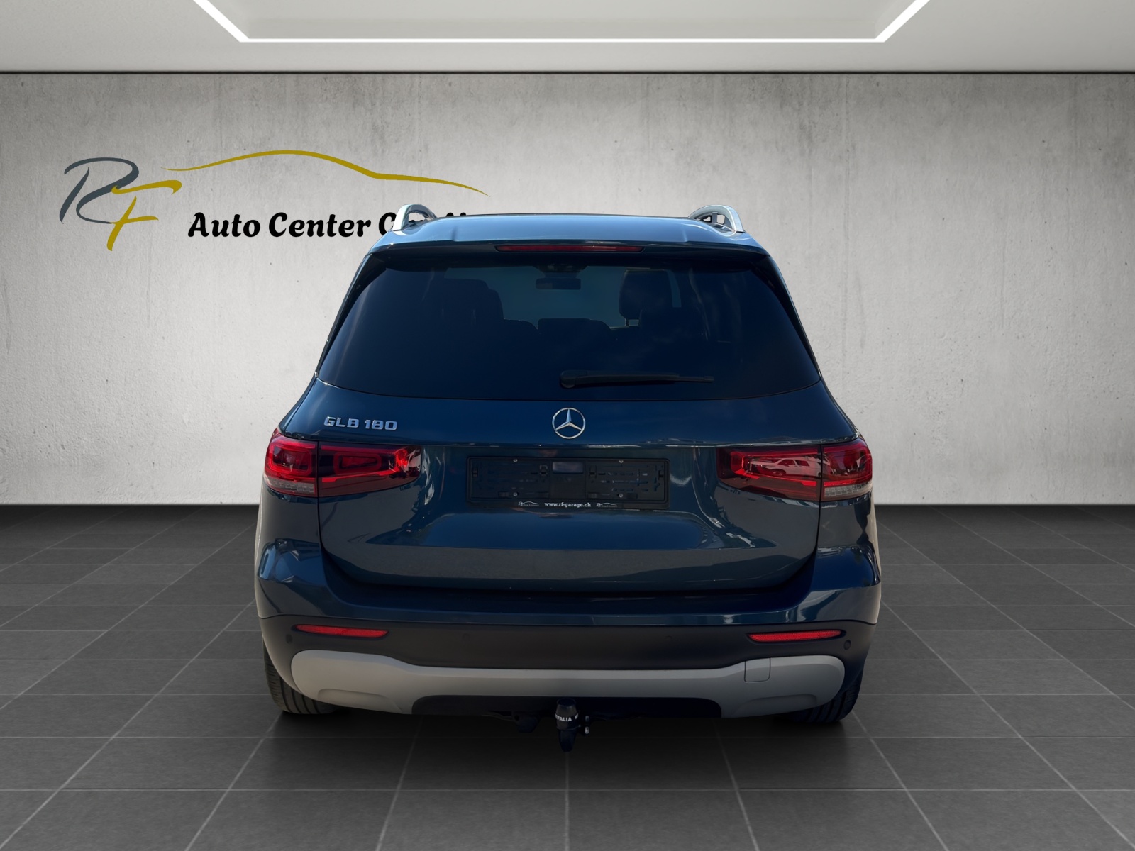 MERCEDES-BENZ GLB 180 7G-Tronic-image-5