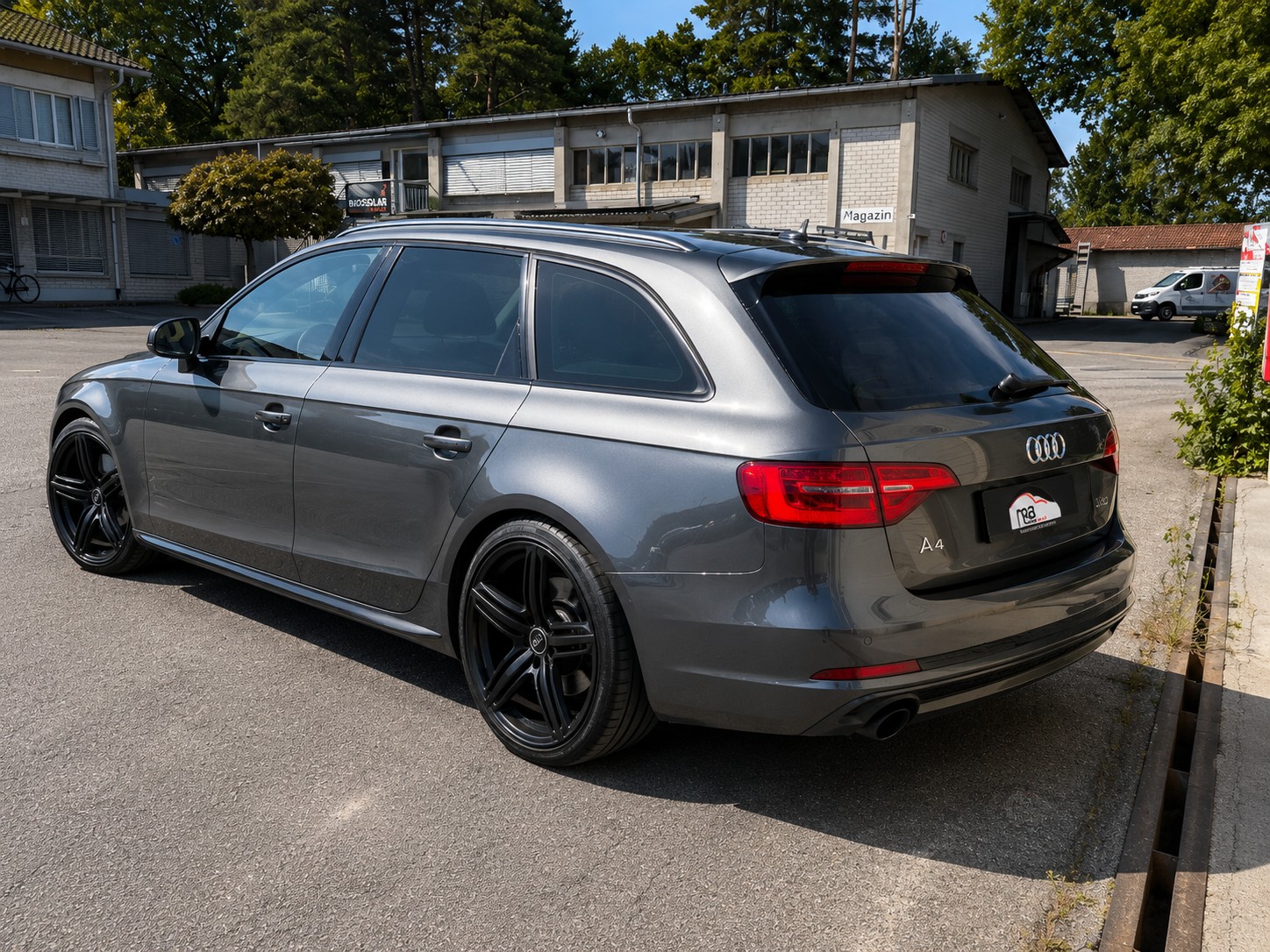 AUDI A4 Limousine 1.8 TFSI Start plus multitronic-image-2