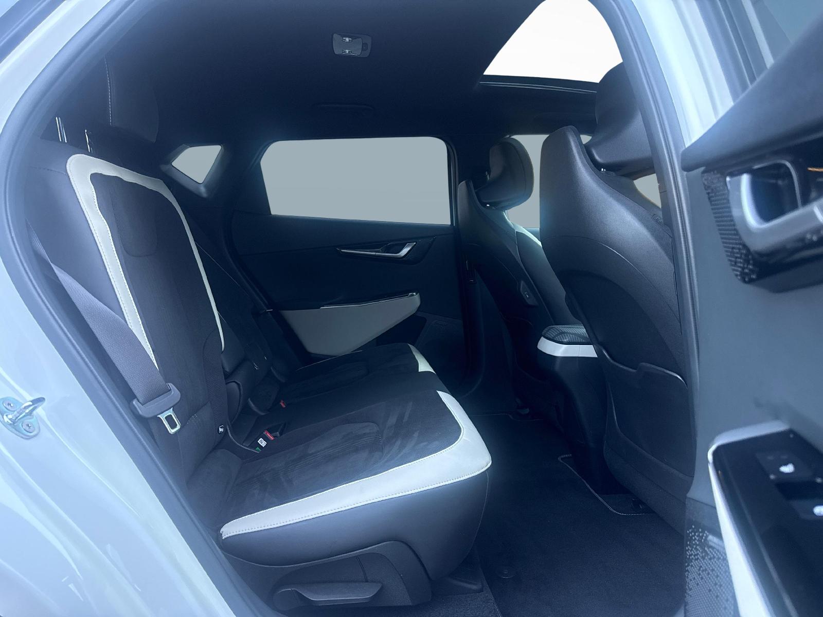 KIA EV6 77 kWh GT-Line 4x4 - Ruote invernali incluse-image-12