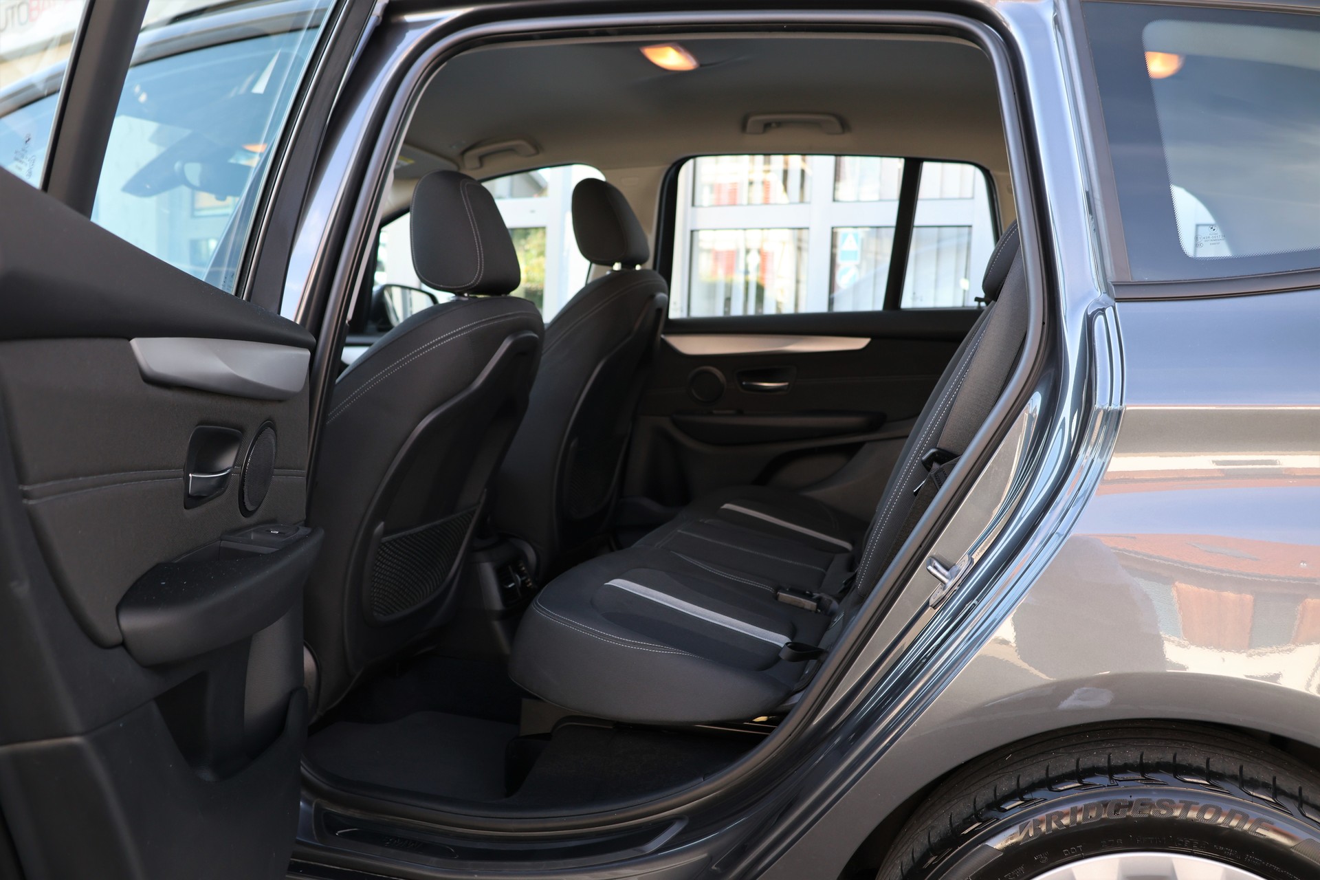 BMW 220d xDrive Gran Tourer Steptronic (CH)-image-11