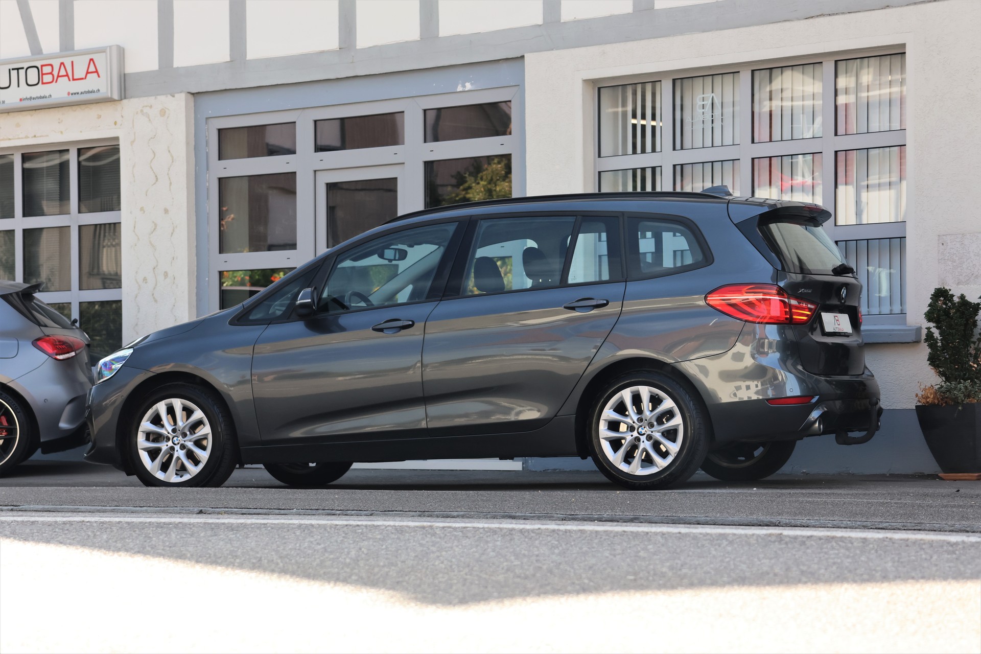 BMW 220d xDrive Gran Tourer Steptronic (CH)-image-3