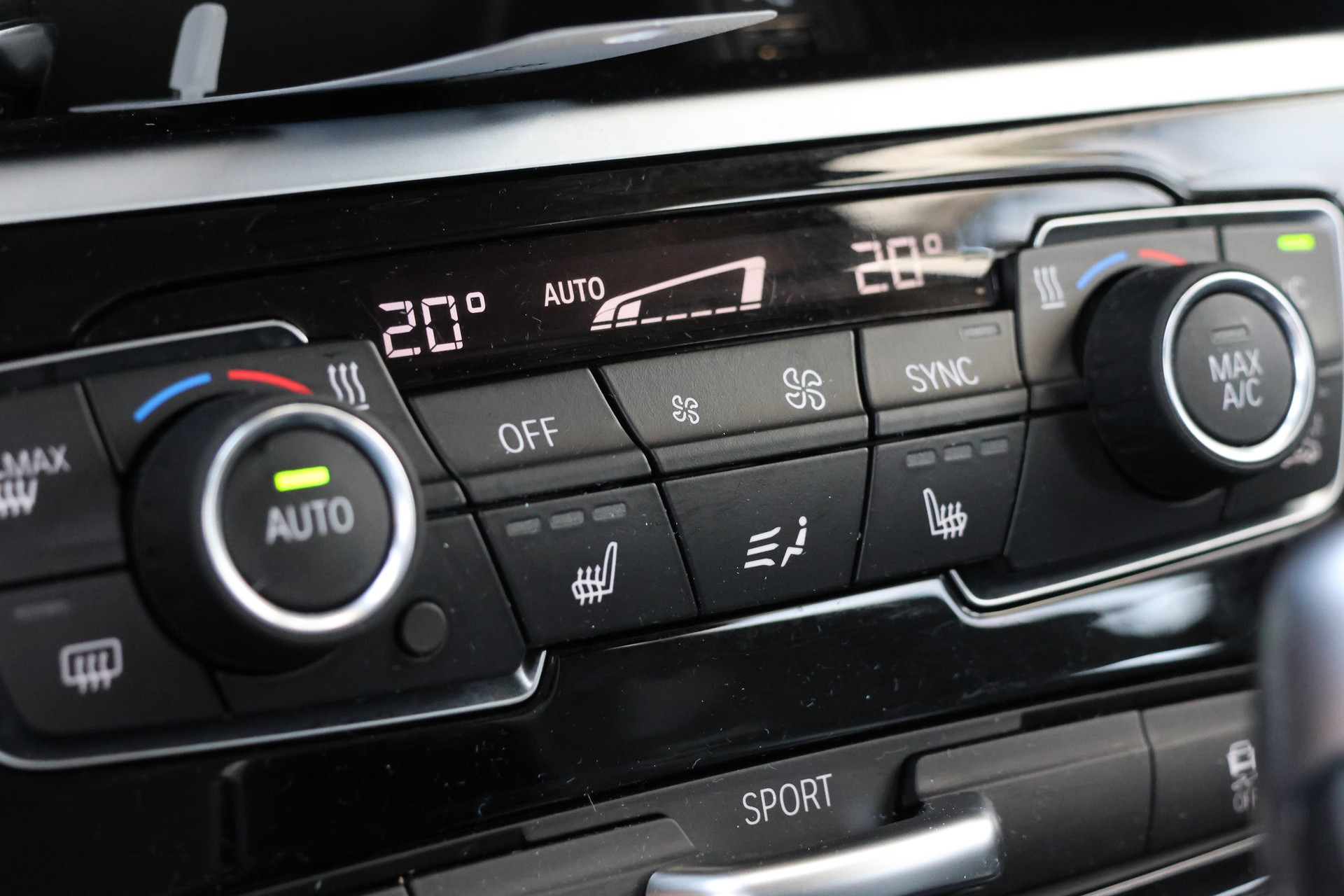 BMW 220d xDrive Gran Tourer Steptronic (CH)-image-19