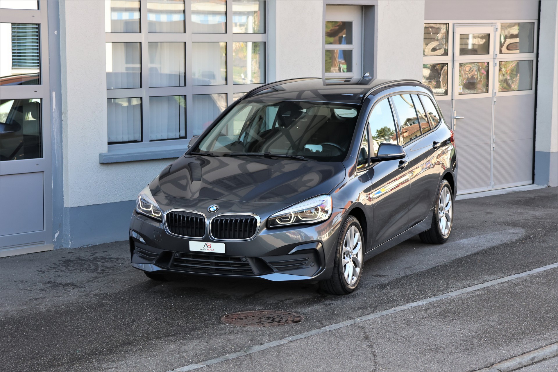BMW 220d xDrive Gran Tourer Steptronic (CH)-image-0