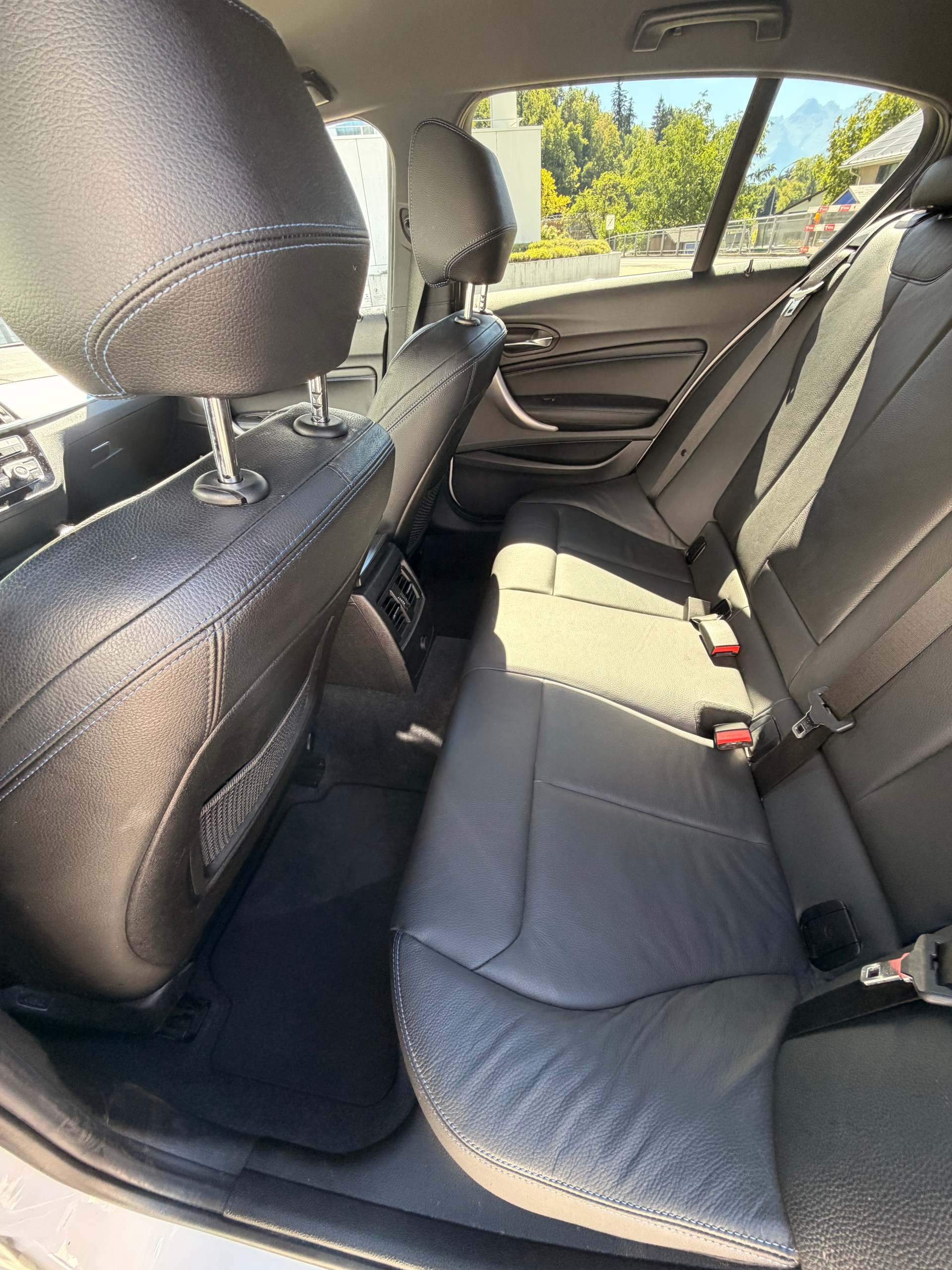 BMW BMW M140i xDrive Swiss Performance Edition Steptronic/ CH-Fahrzeug-image-3