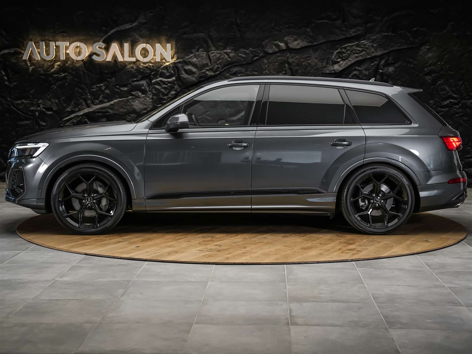 AUDI Q7 50 TDI quattro S Line tiptronic *22" Felgen*Werksgarantie*7 Sitze*Panorama*Head-Up*-image-1