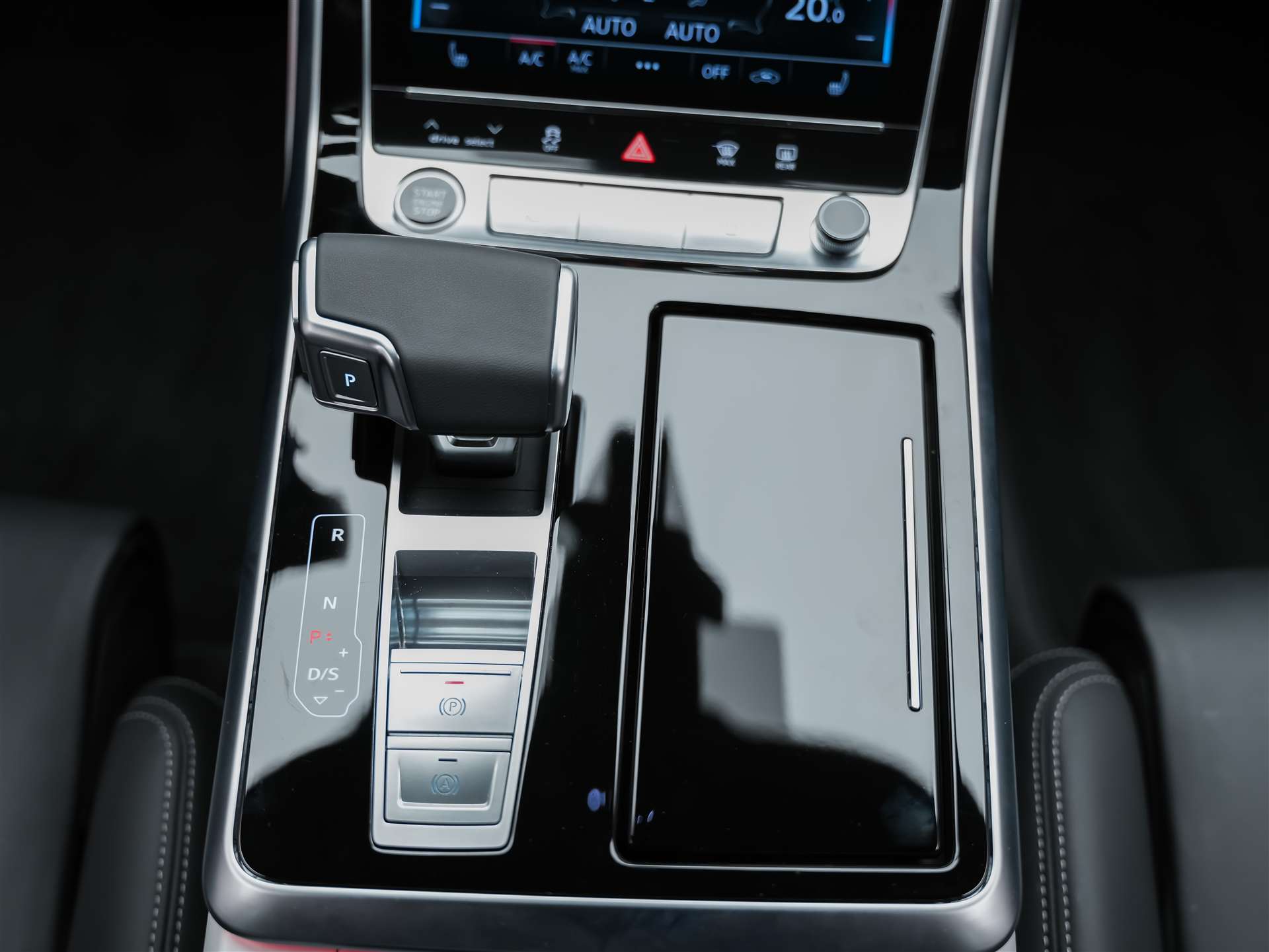 AUDI Q7 50 TDI quattro S Line tiptronic *22" Felgen*Werksgarantie*7 Sitze*Panorama*Head-Up*-image-24